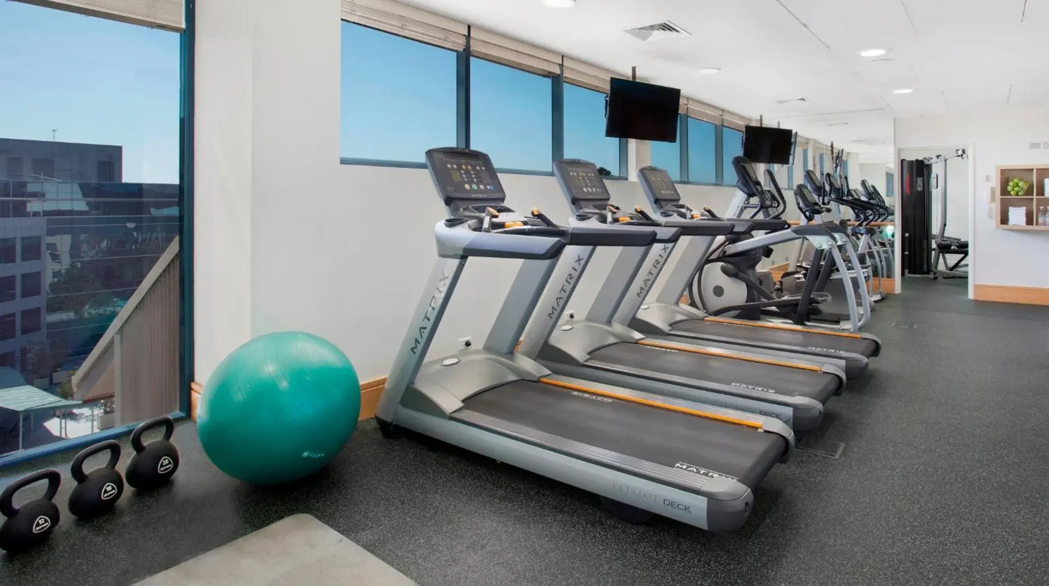 Fitness centre/facilities in Crowne Plaza Sydney Macquarie Park by IHG Fitness centre/facilities in Crowne Plaza Sydney Macquarie Park by IHG