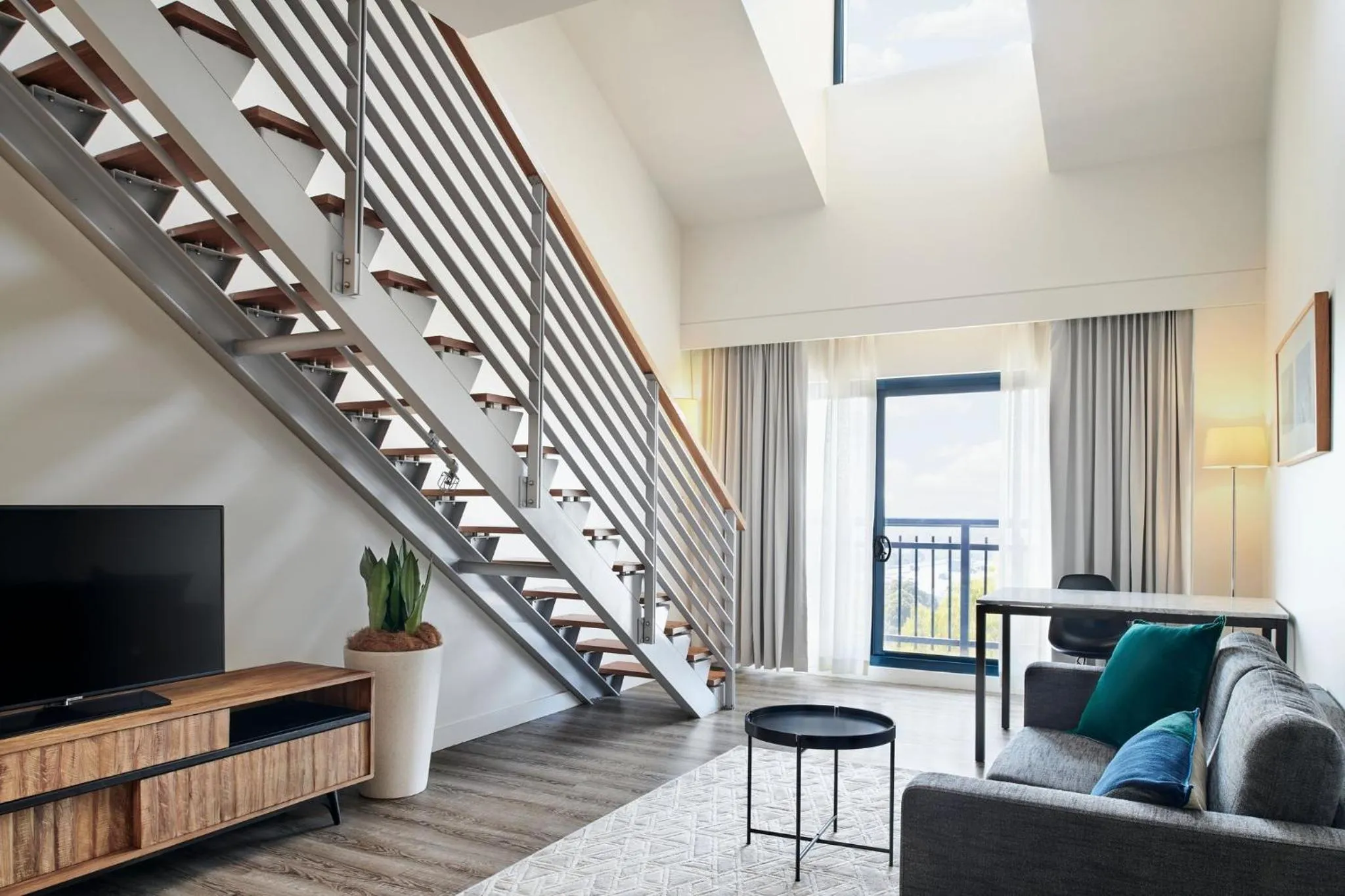 Photo of the whole room in Courtyard by Marriott Sydney-North Ryde