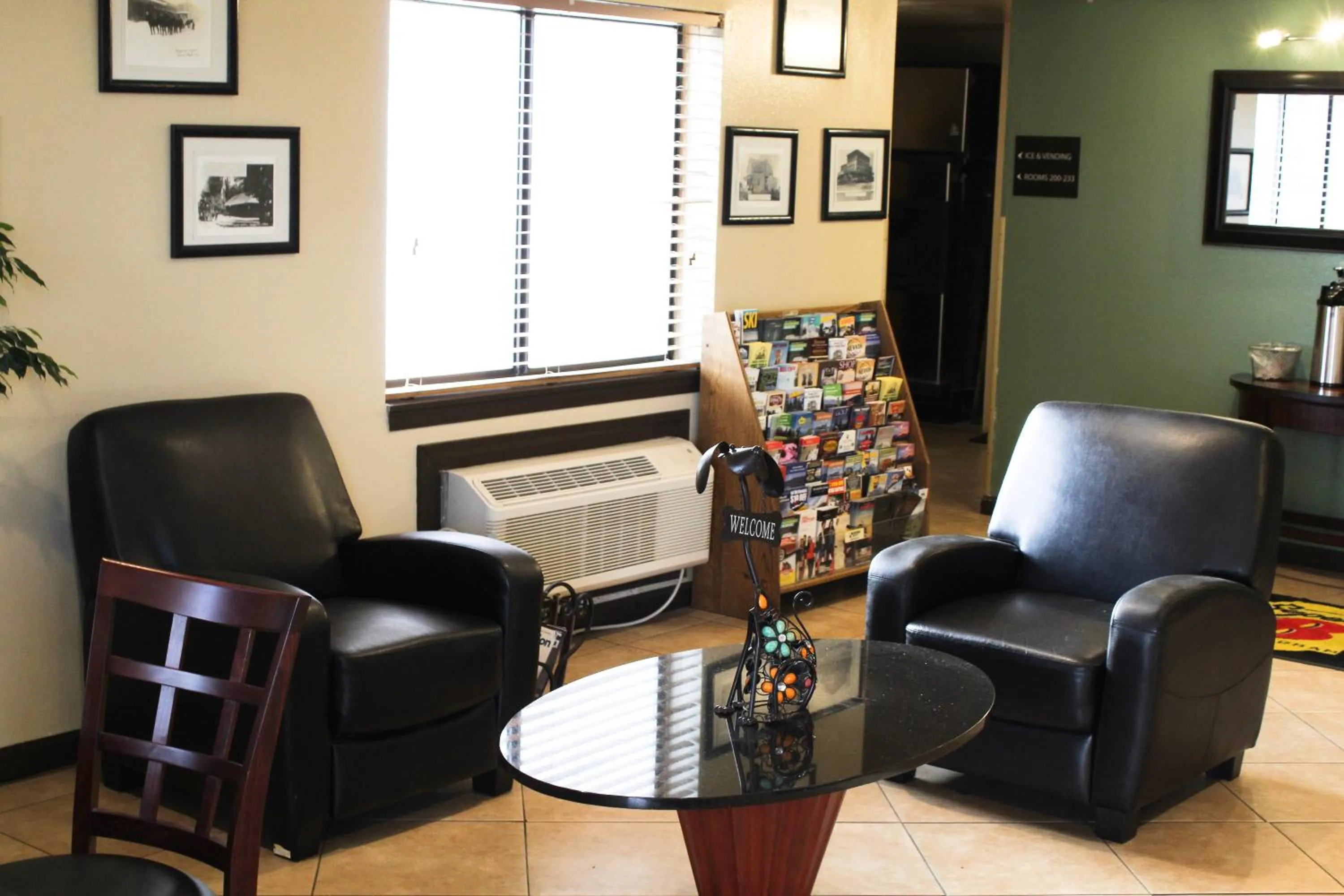 Lobby or reception in Super 8 by Wyndham Carson City Lake Tahoe