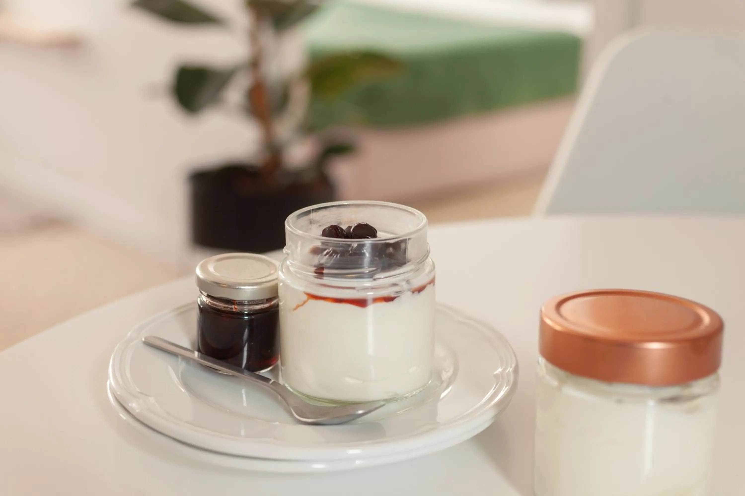 Food and drinks in The Marble Suites, PLAKA