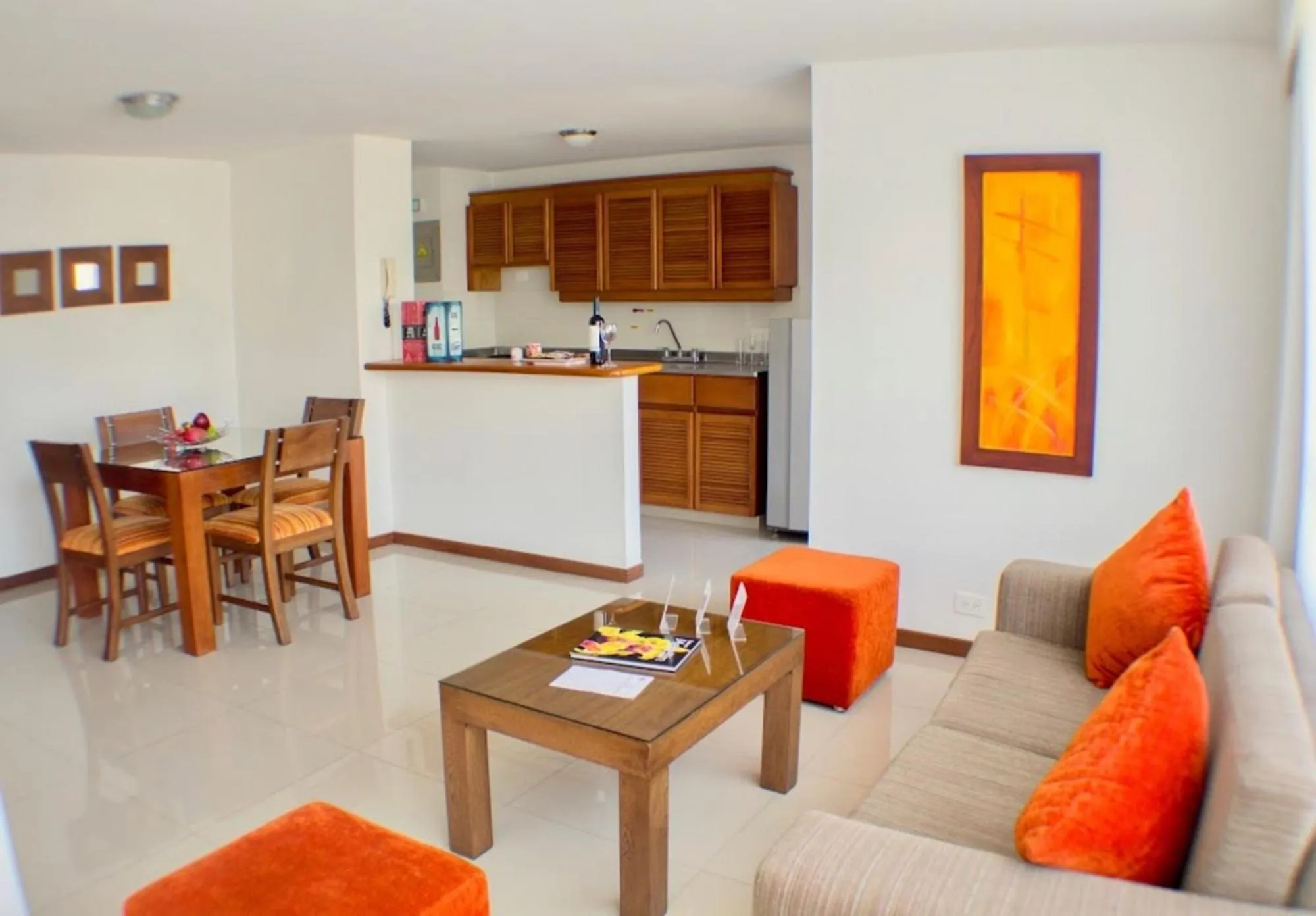 Living room in Portal del Rodeo ApartaHotel - Arkadia Mall