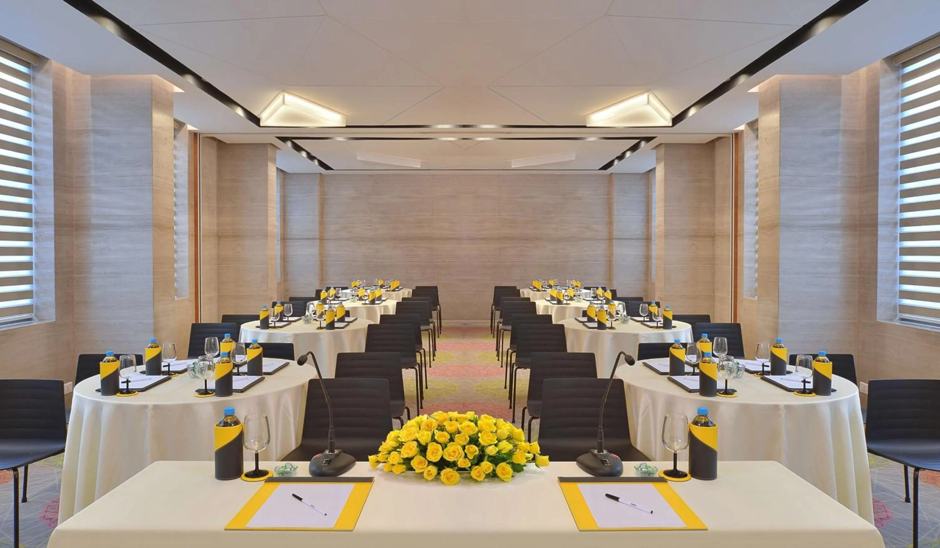 Banquet/Function facilities in Radisson Bengaluru City Center