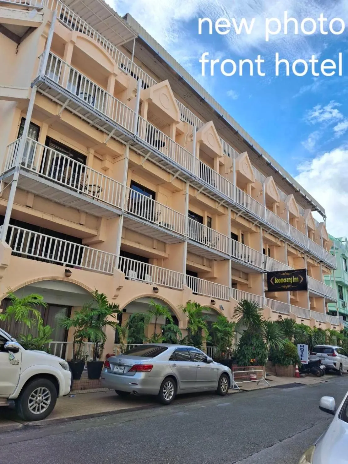 Property building in Boomerang Inn