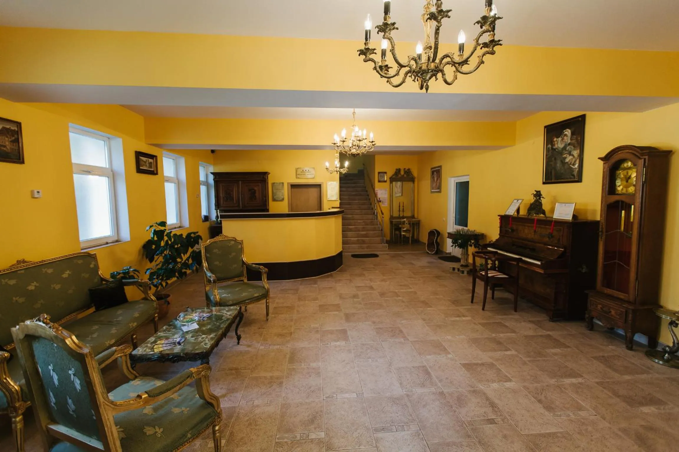 Lobby or reception in Hotel Dobsi