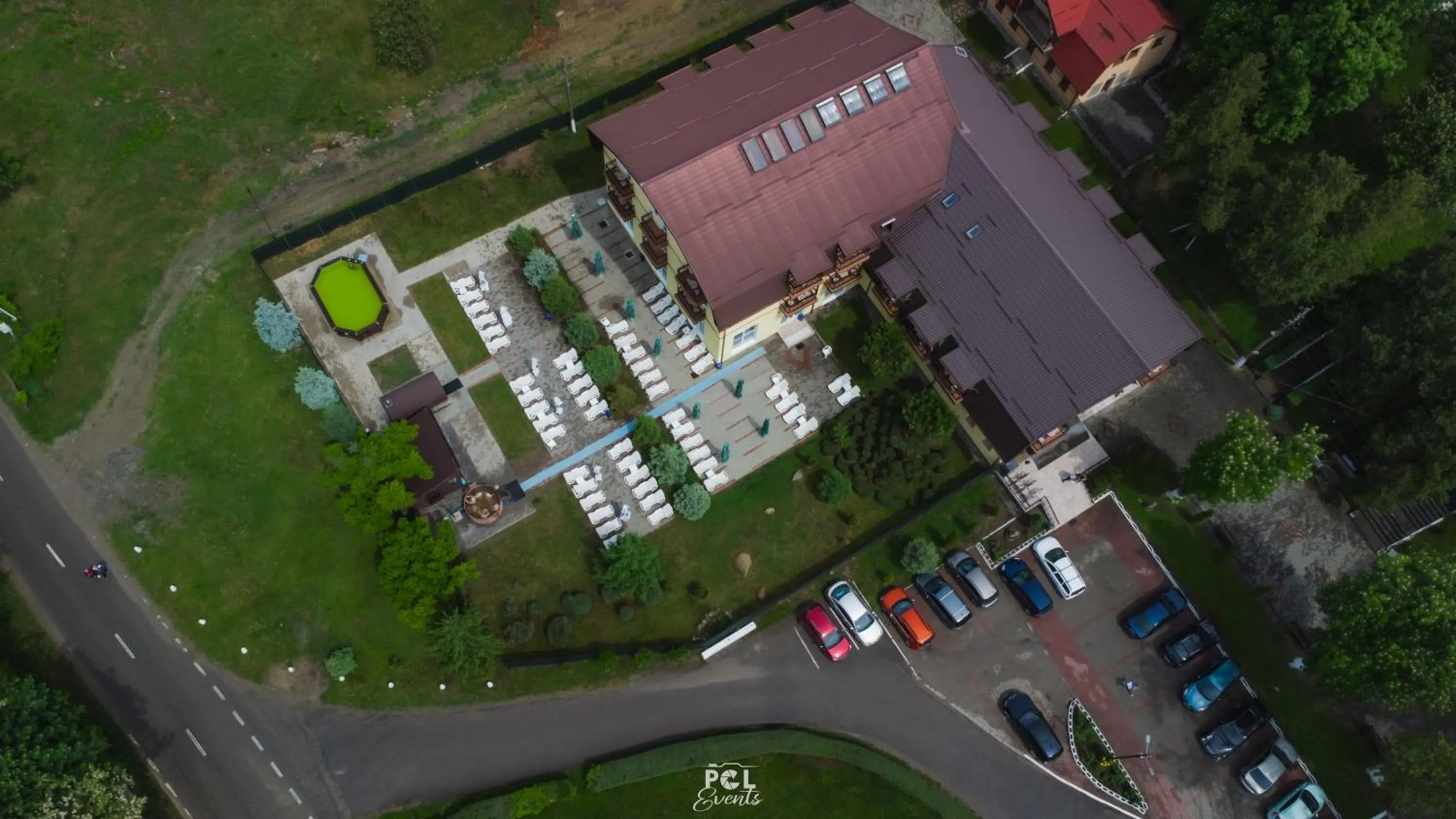 Property building in Hotel Dobsi