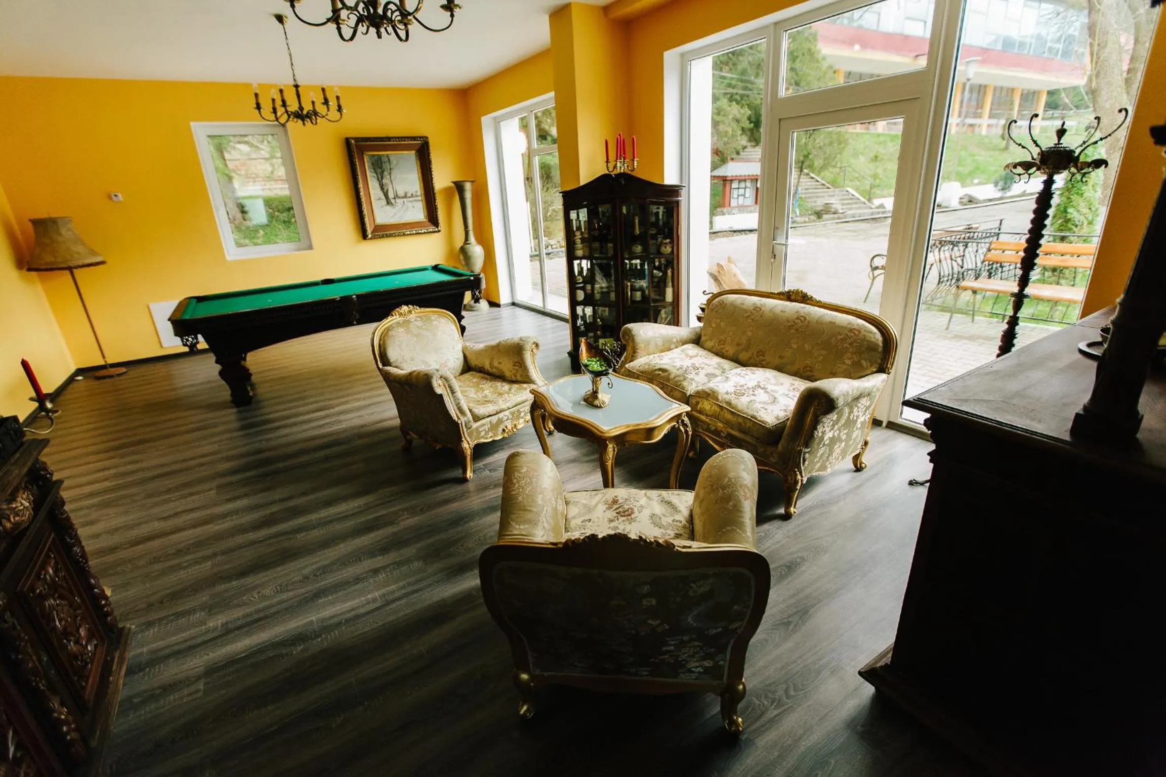 Billiard in Hotel Dobsi