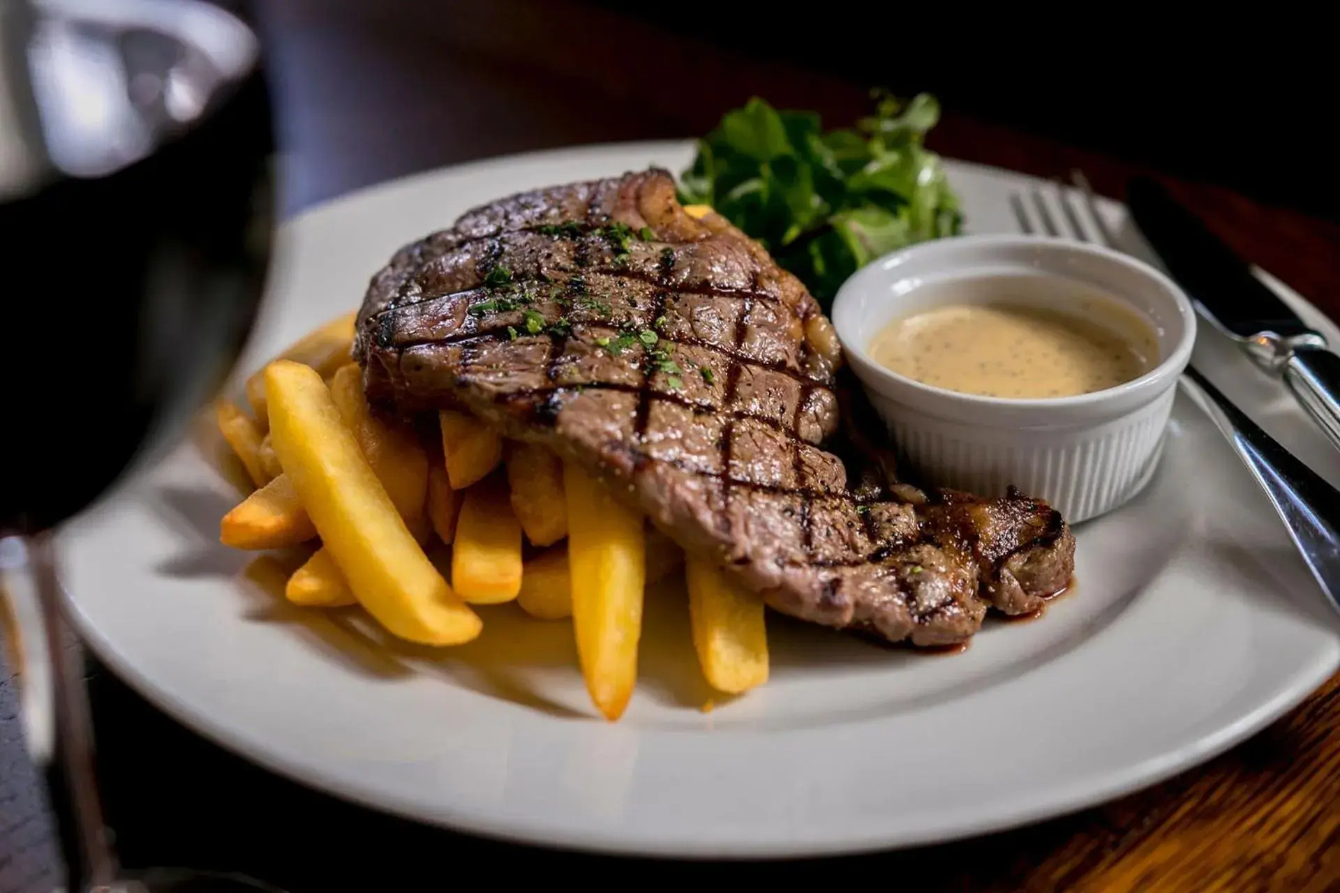 Restaurant/places to eat in Days Inn by Wyndham Cranbrook Conference Centre Restaurant/places to eat in Days Inn by Wyndham Cranbrook Conference Centre