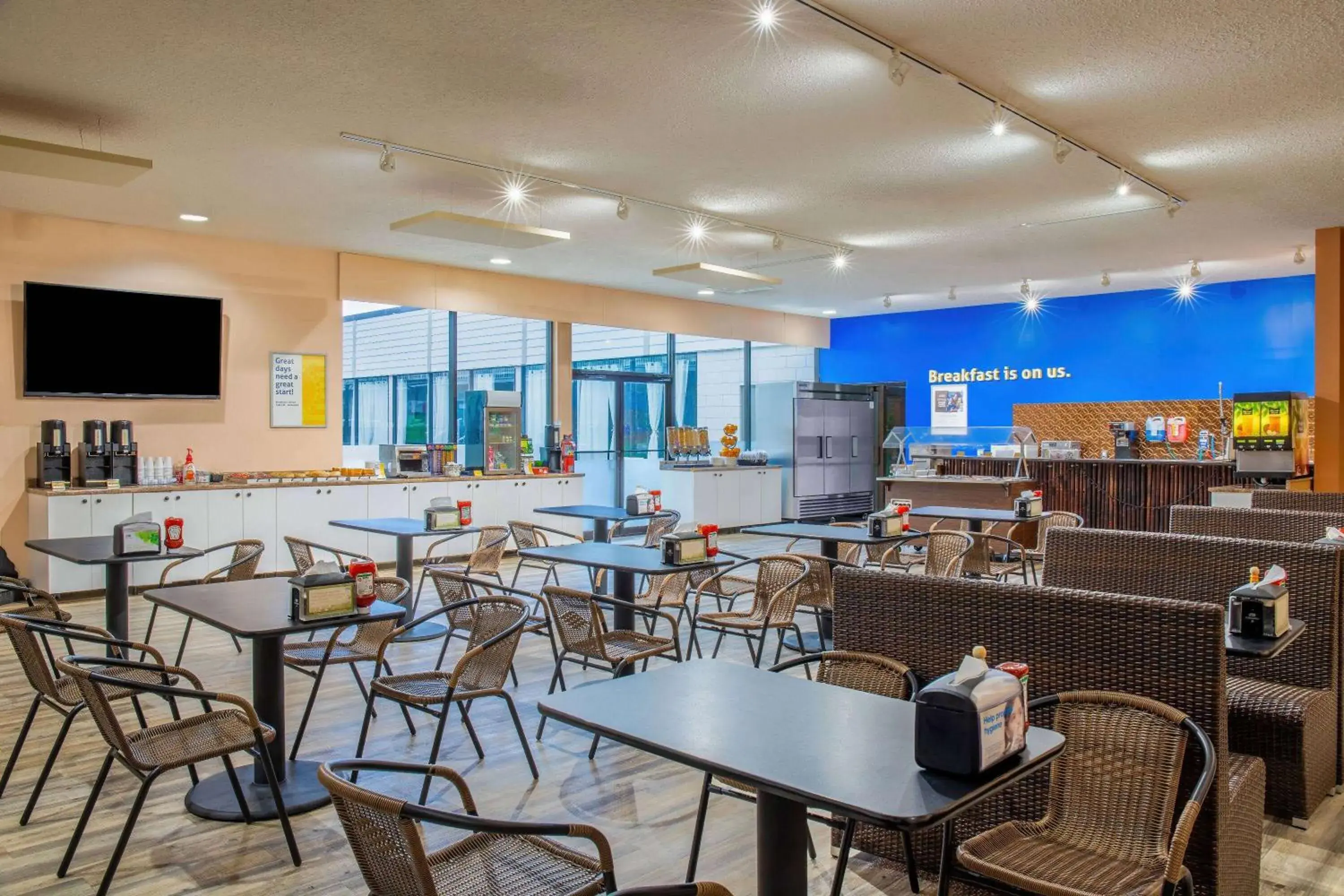 Restaurant/places to eat in Days Inn by Wyndham Cranbrook Conference Centre Restaurant/places to eat in Days Inn by Wyndham Cranbrook Conference Centre