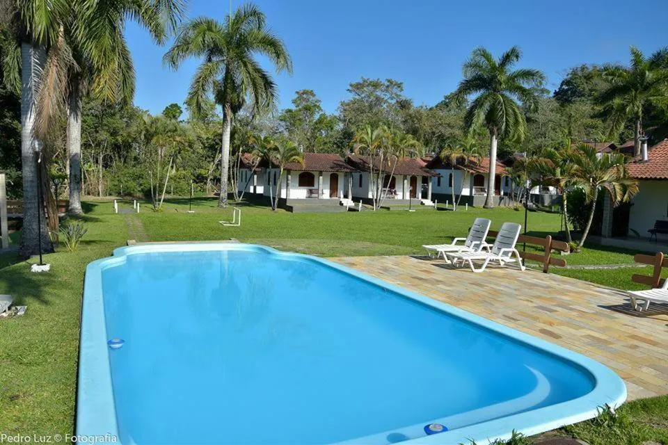 Swimming pool in Pousada Tapera