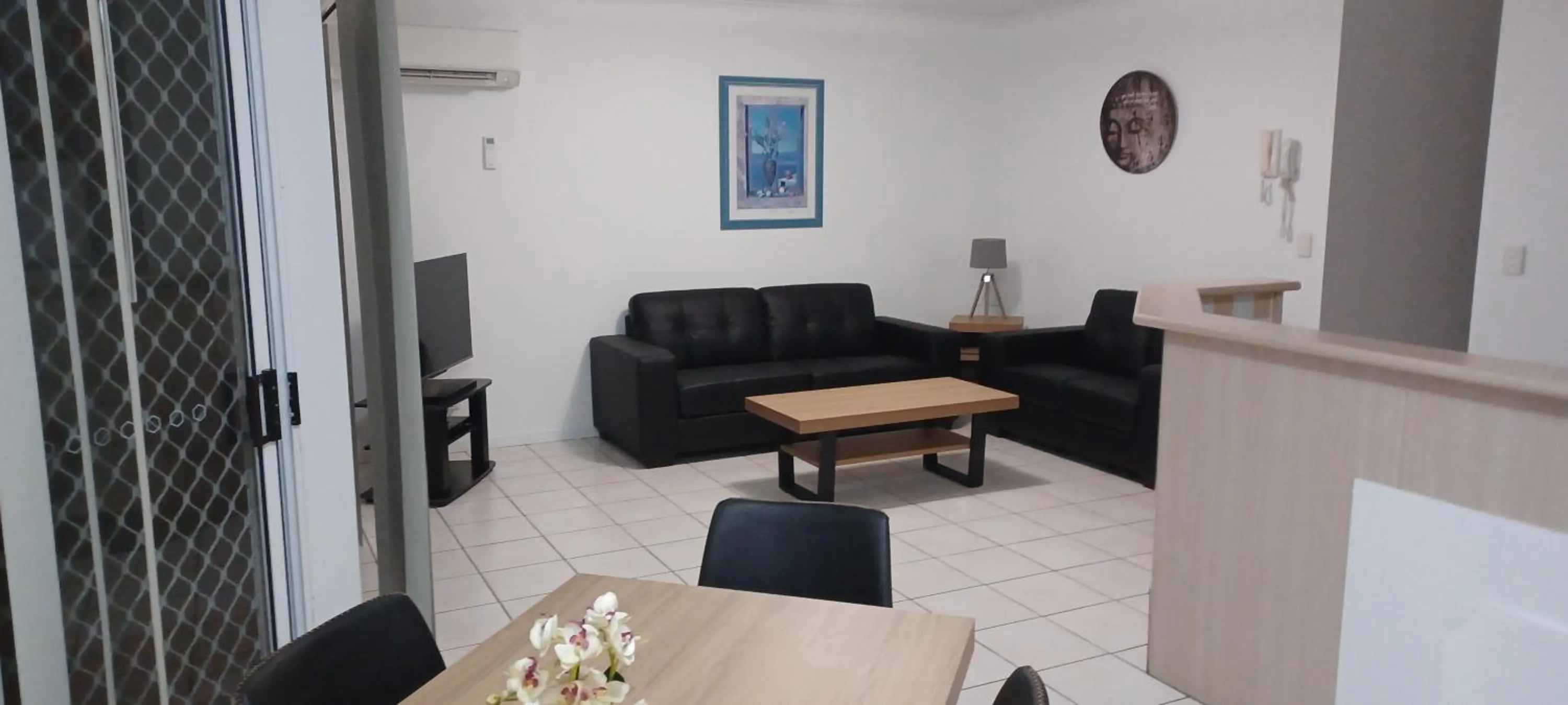 Living room in Blue Waters Apartments