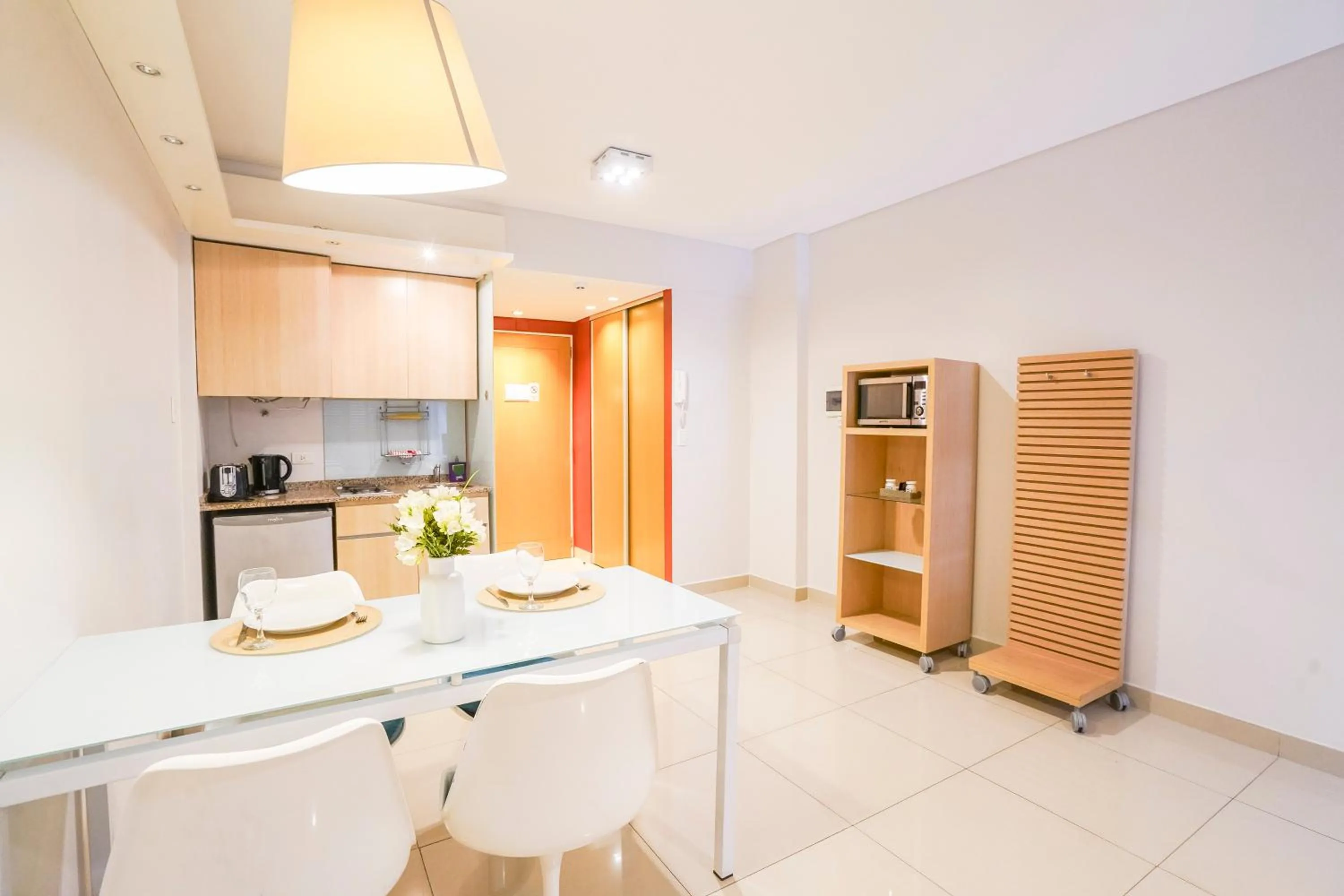 Coffee/tea facilities in Dream Studios BA