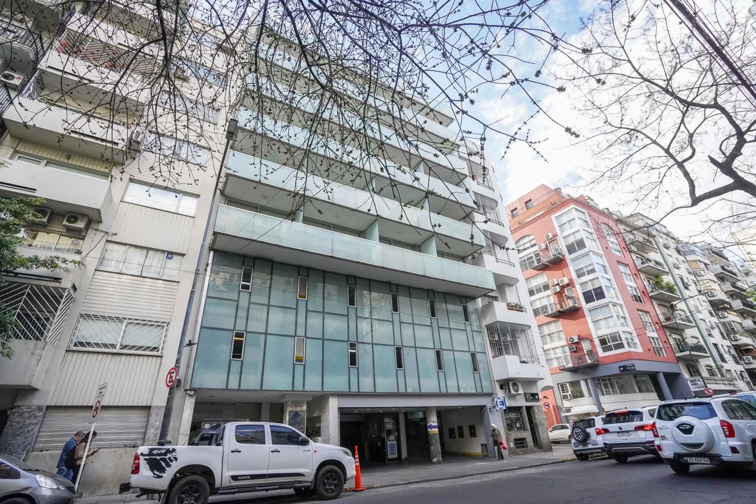 Property building in Dream Studios BA