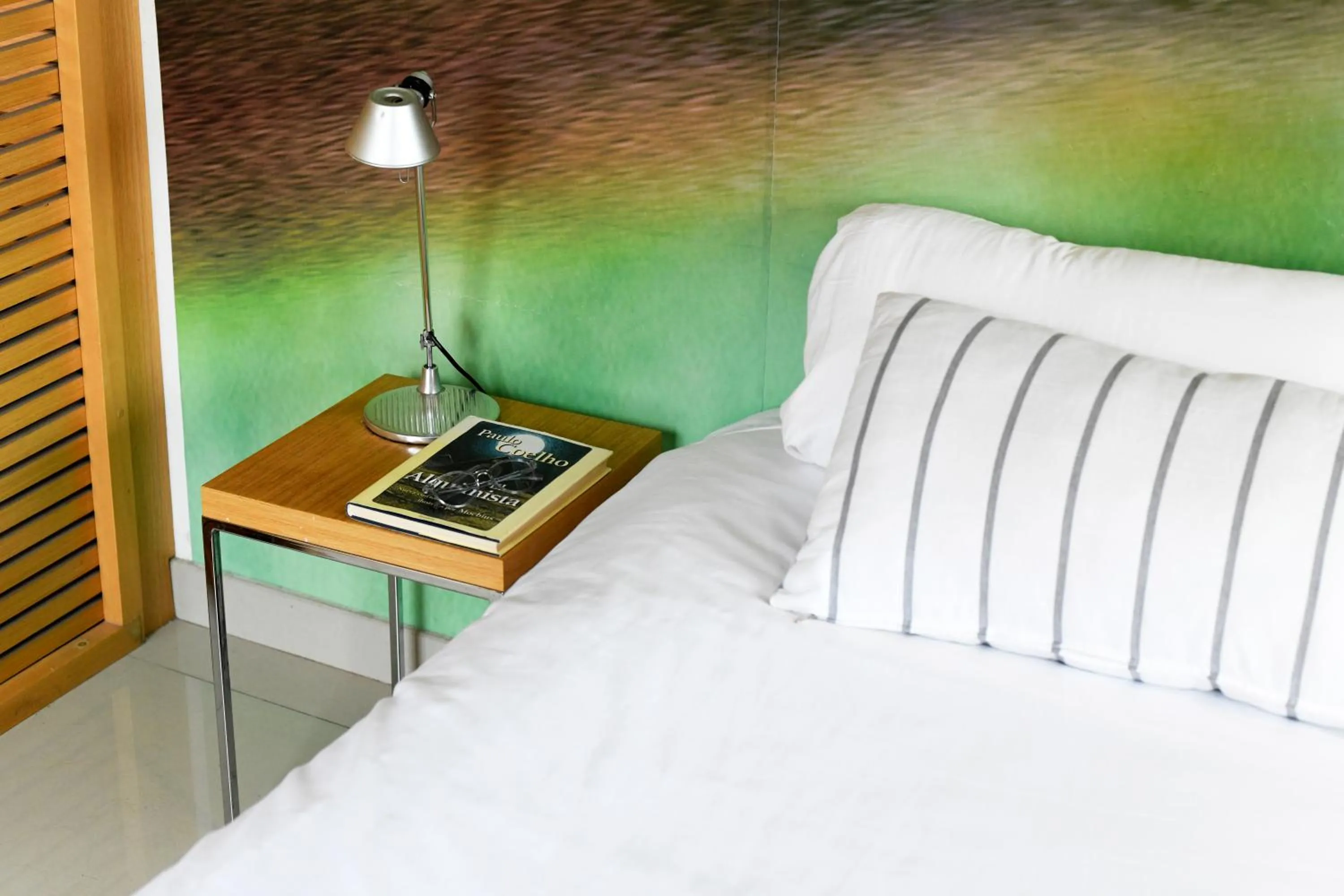 Bed in Dream Studios BA