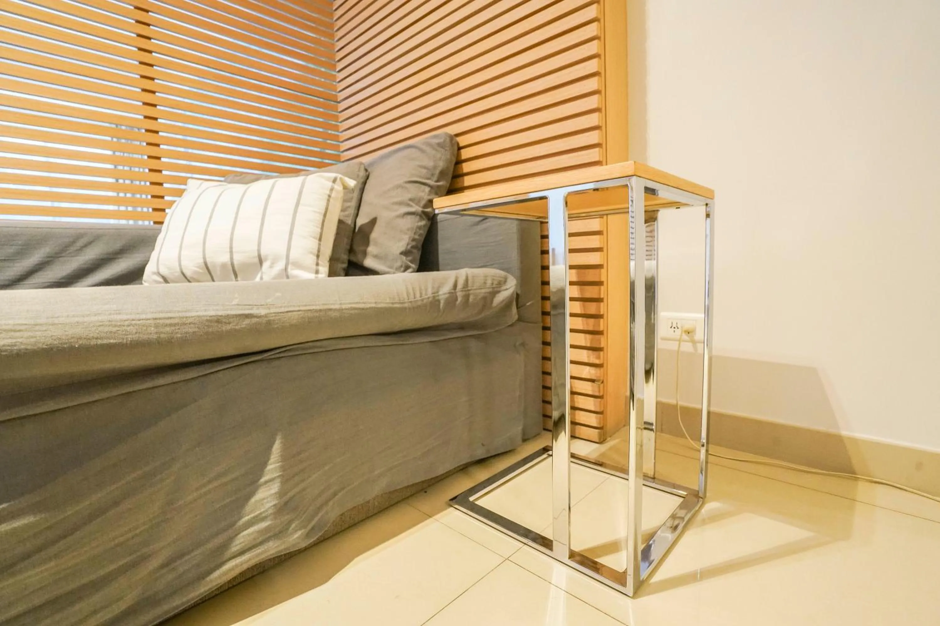 Living room, Bed in Dream Studios BA