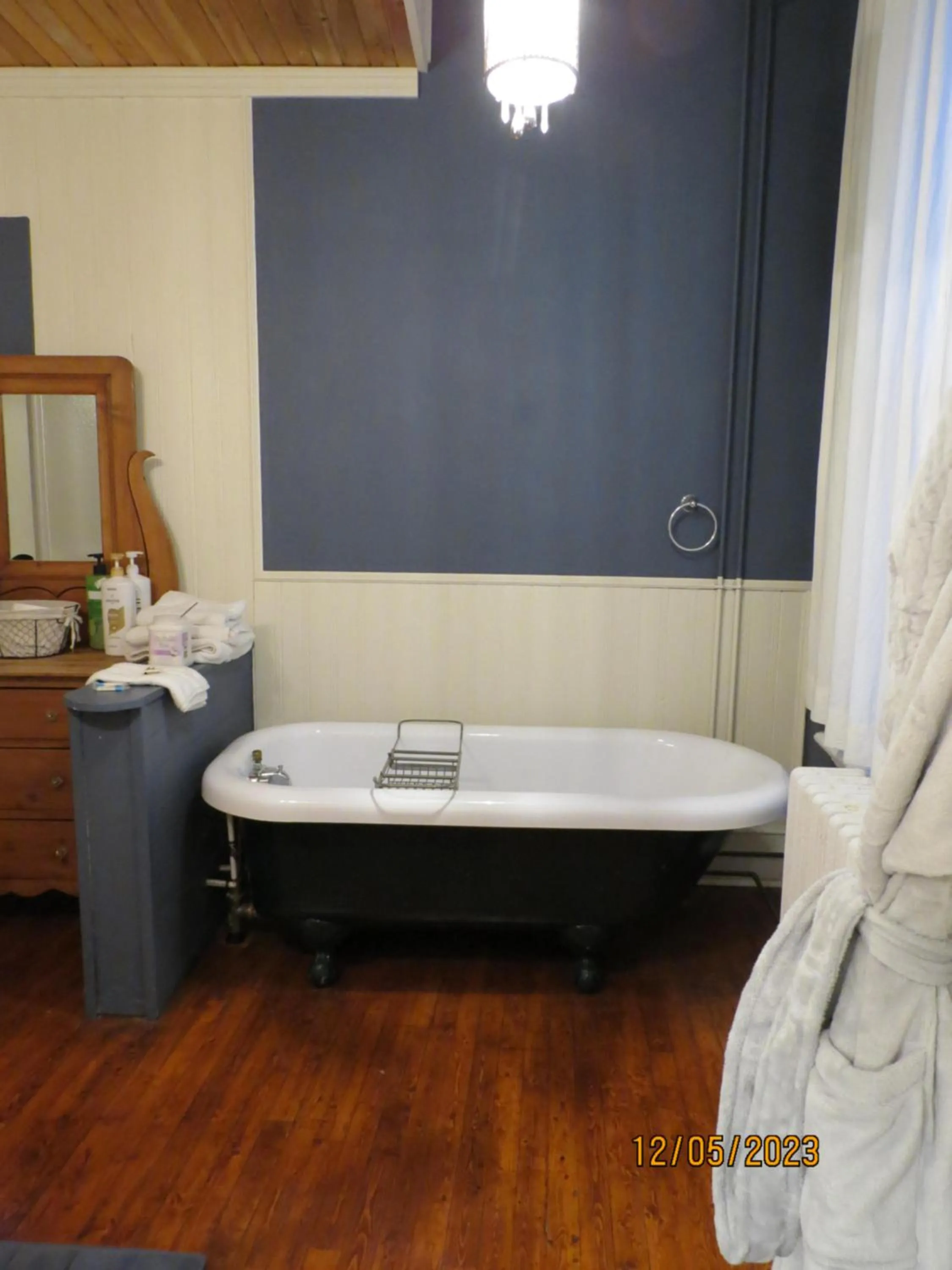 The Roses Heritage Inn