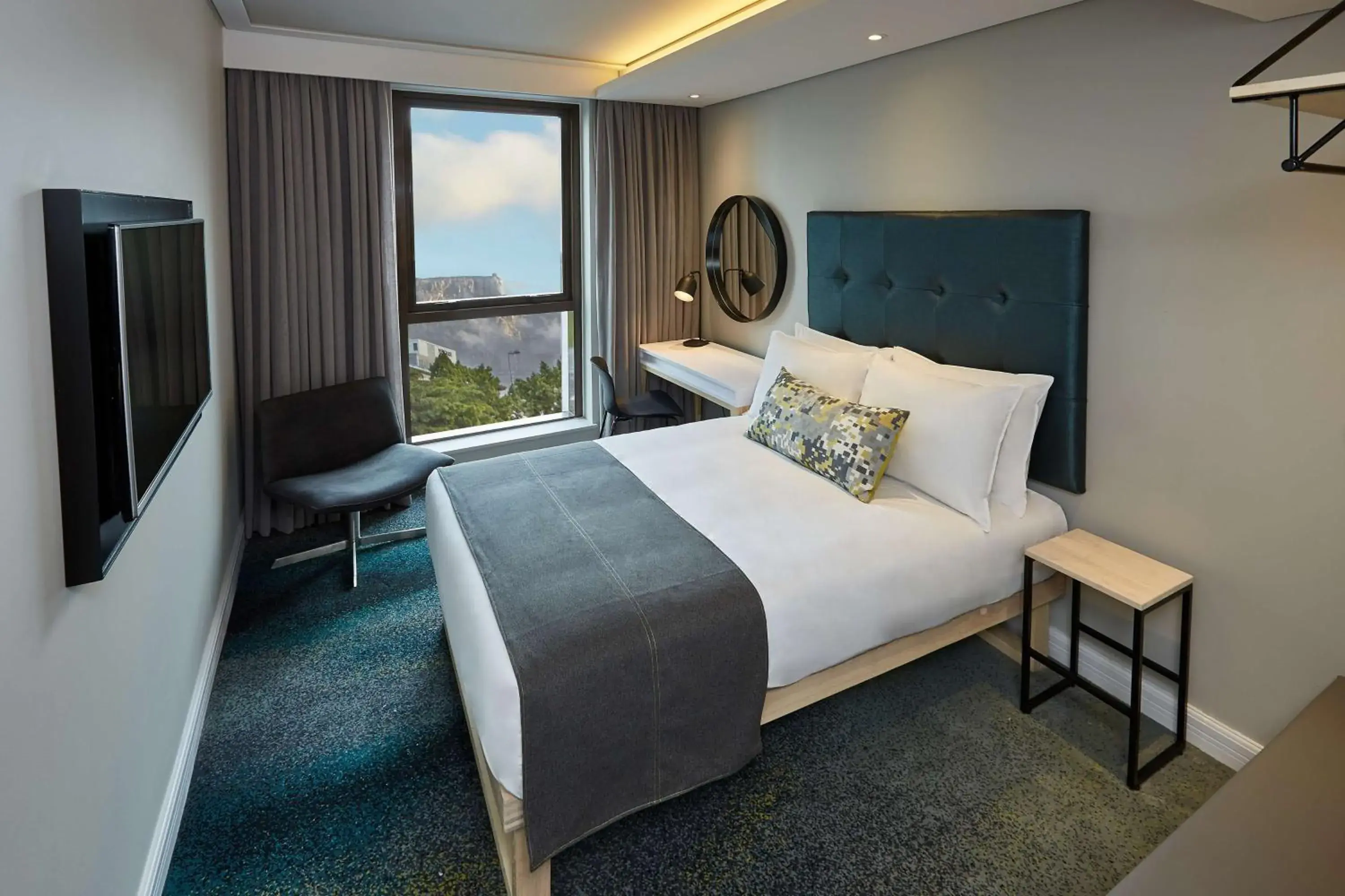 Standard Double Room - Non-Smoking in StayEasy Cape Town City Bowl Standard Double Room - Non-Smoking in StayEasy Cape Town City Bowl