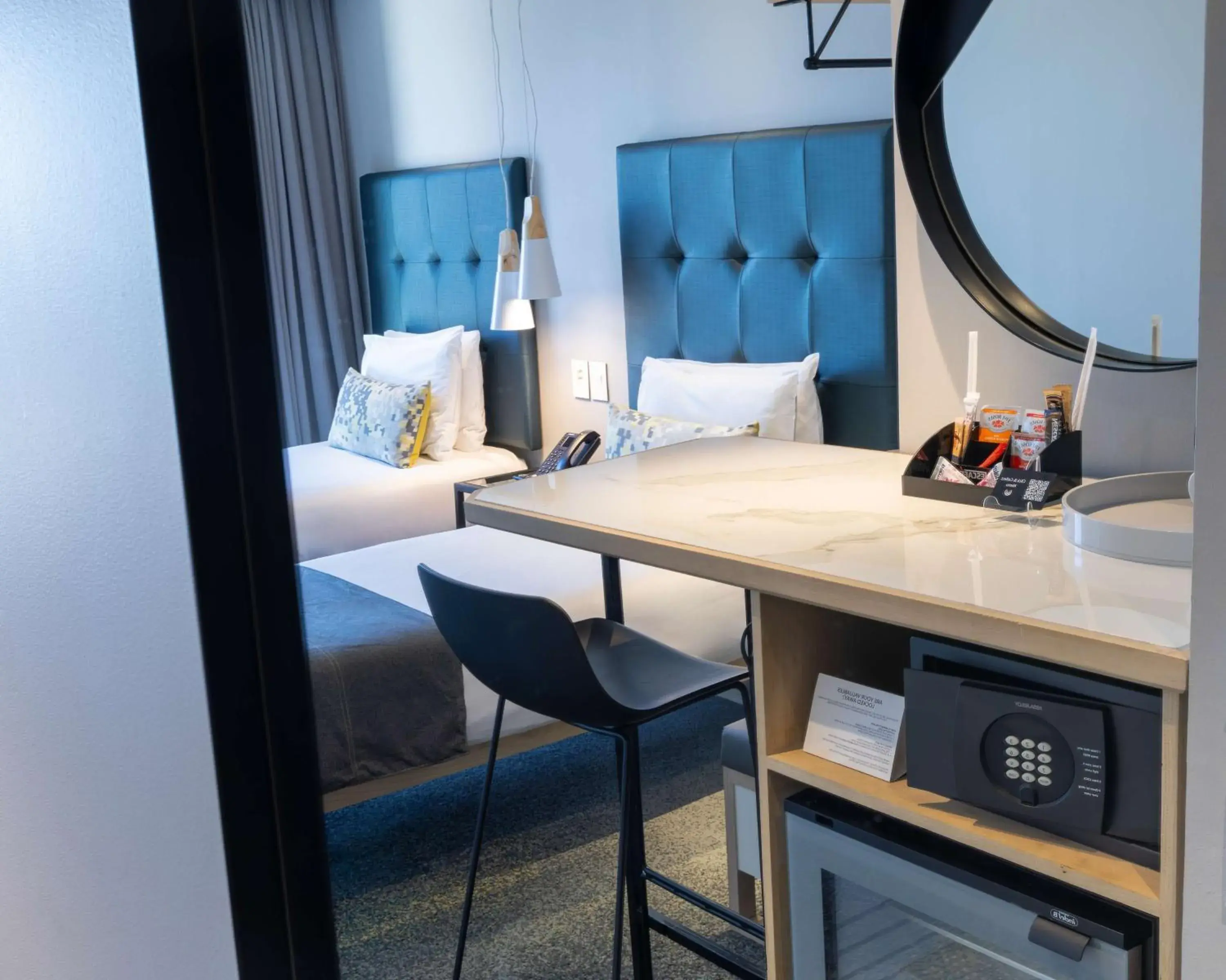 Bedroom, Bed in StayEasy Cape Town City Bowl Bedroom, Bed in StayEasy Cape Town City Bowl