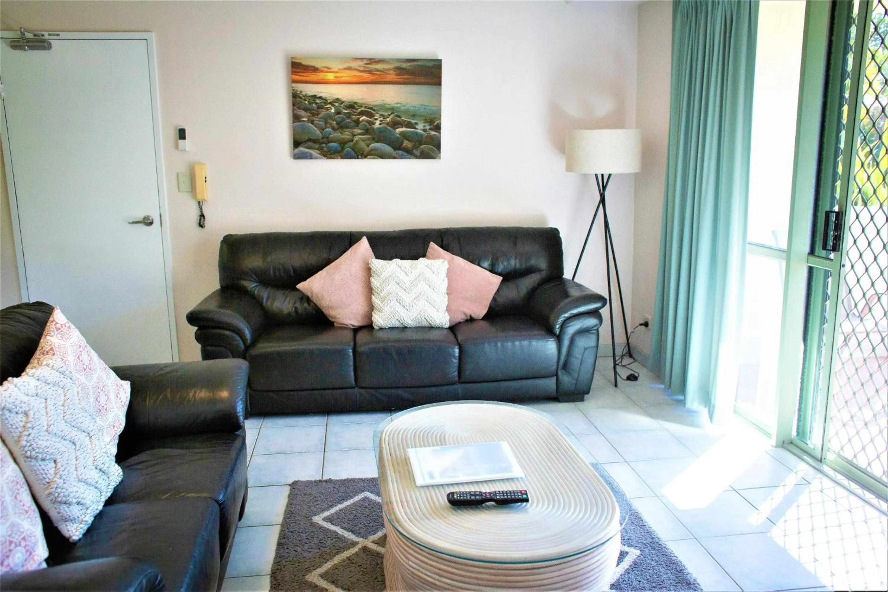 Living room in Montana Palms Resort