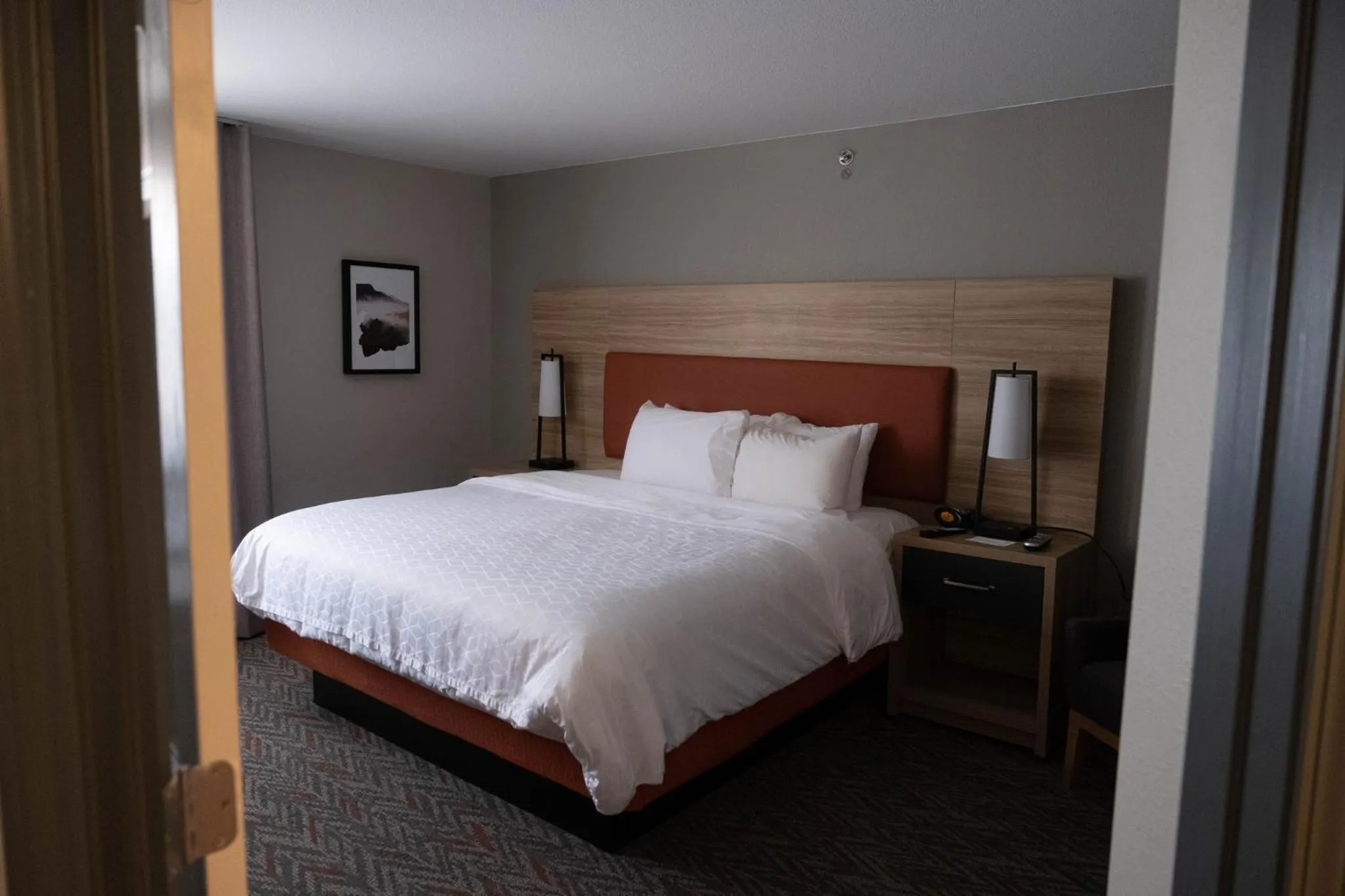 Photo of the whole room, Bed in Candlewood Suites Sheridan by IHG