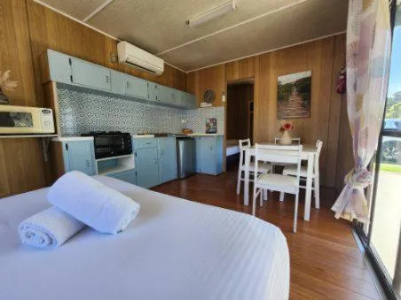 Economy Cabin - Pet Friendly (Separate Bathroom) in BIG4 Tasman Holiday Parks - Warrnambool