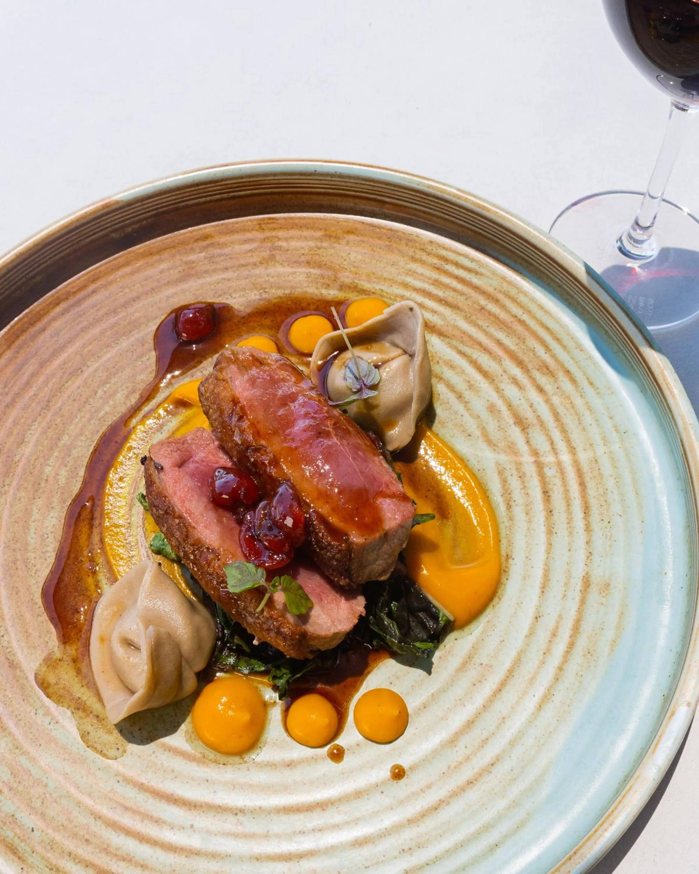 Restaurant/places to eat in Coral Sea Resort