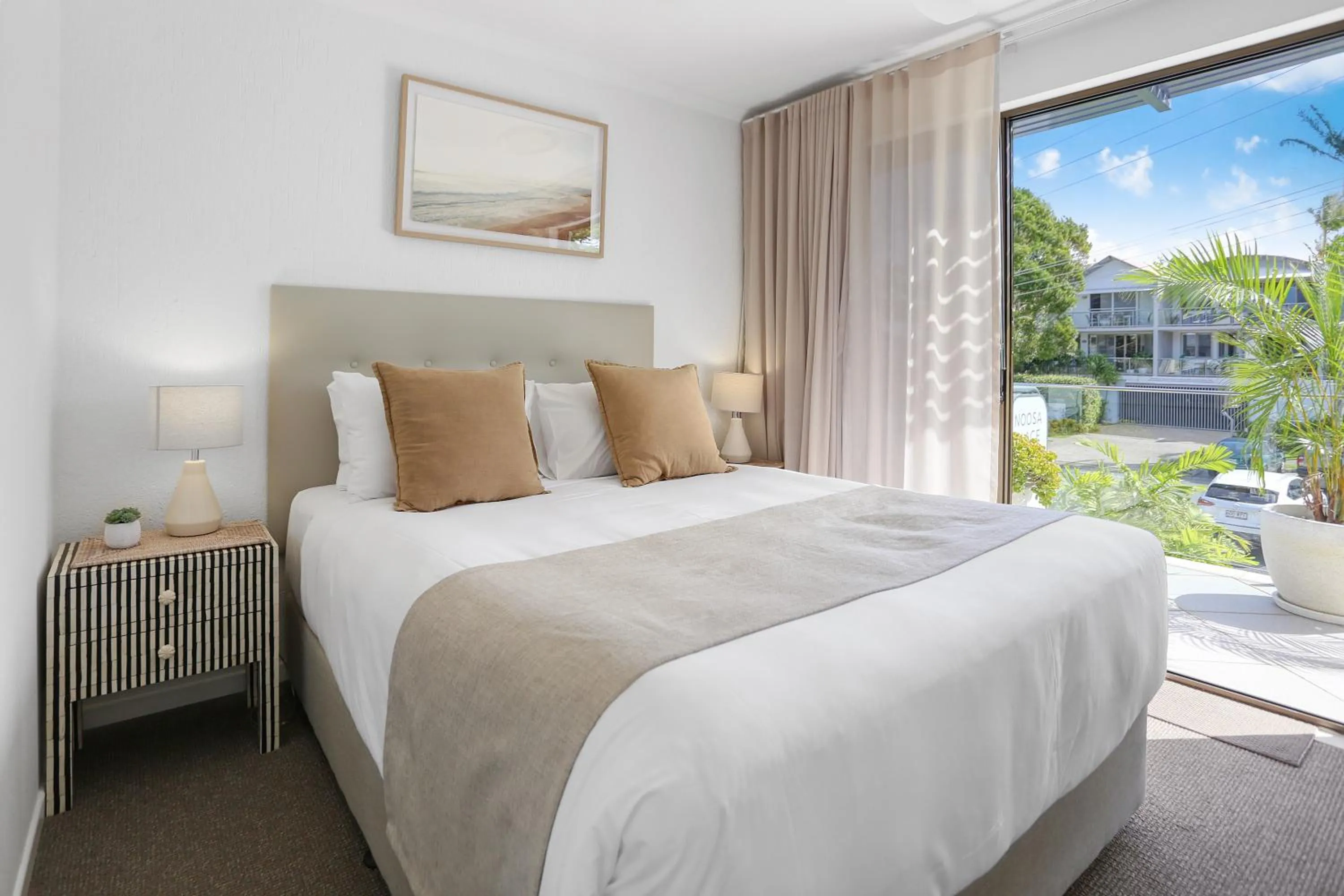 Bed in Noosa Place Resort