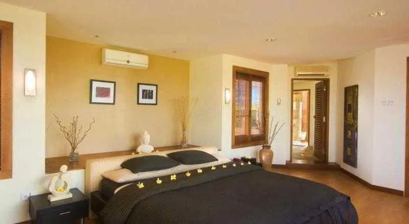 Bed in Villa Hening Jimbaran