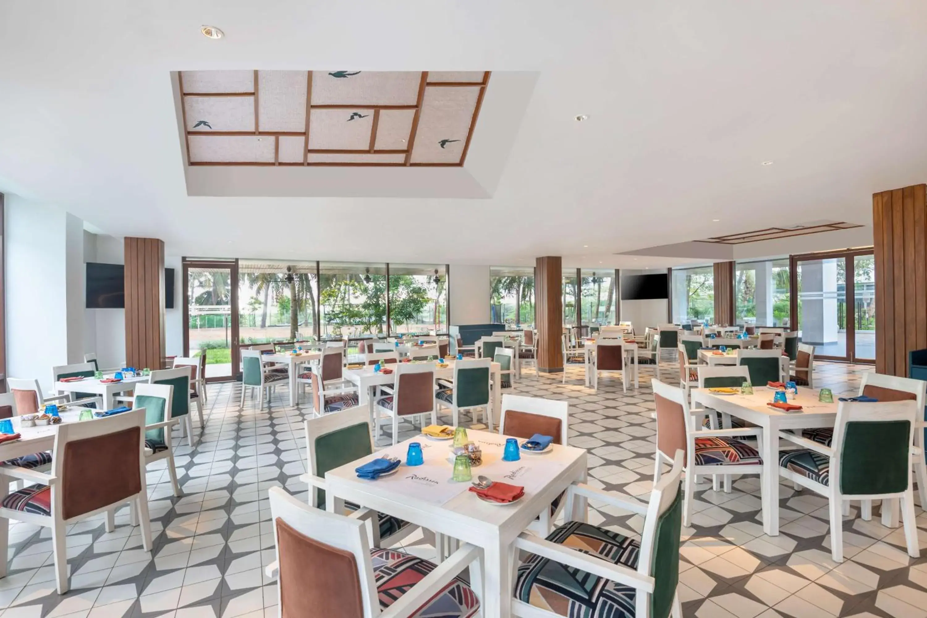 Restaurant/places to eat in Radisson Resort Pondicherry Bay Restaurant/places to eat in Radisson Resort Pondicherry Bay