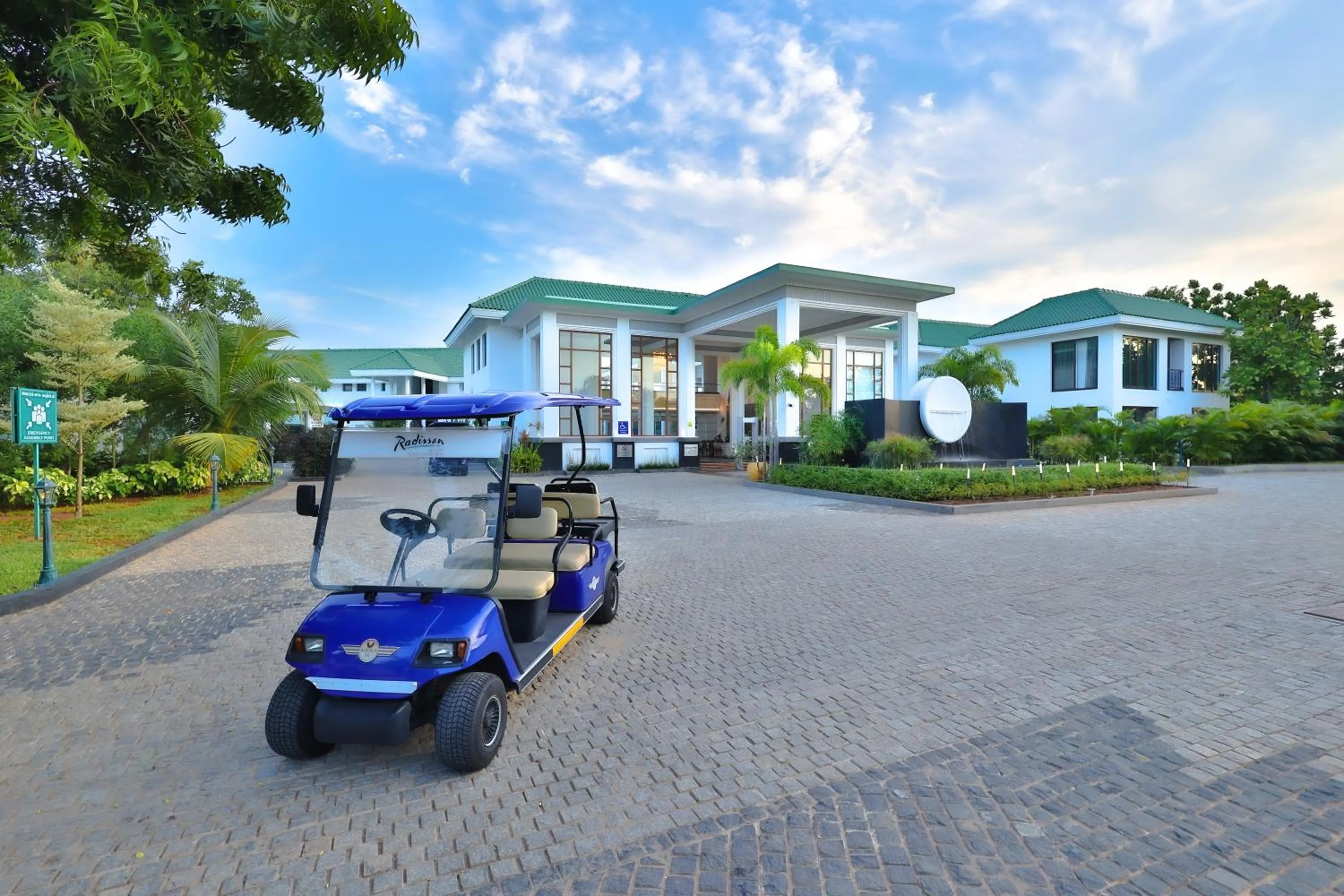 Property building in Radisson Resort Pondicherry Bay