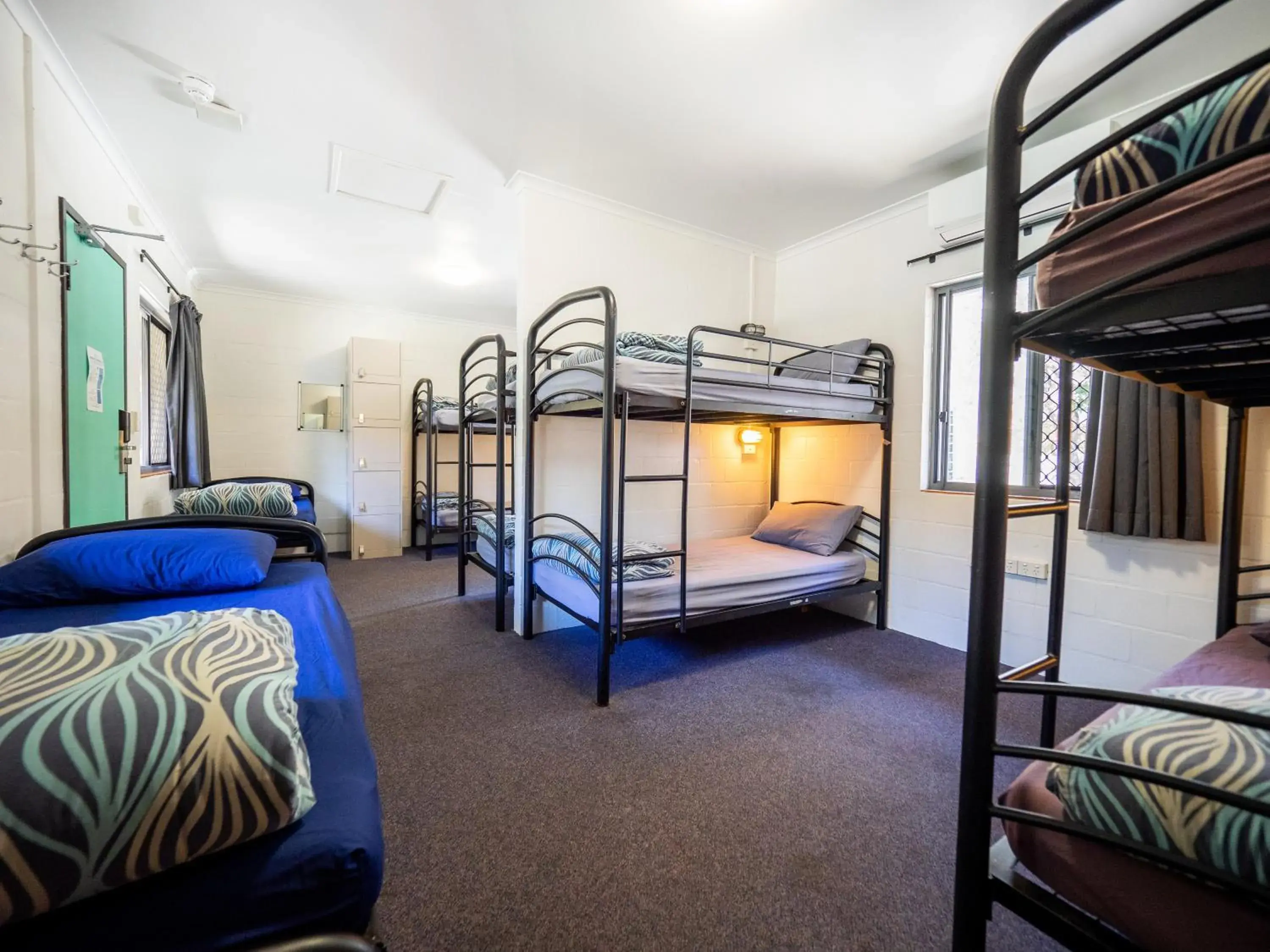 Bedroom, Bunk Bed in YHA Cape Byron, Byron Bay