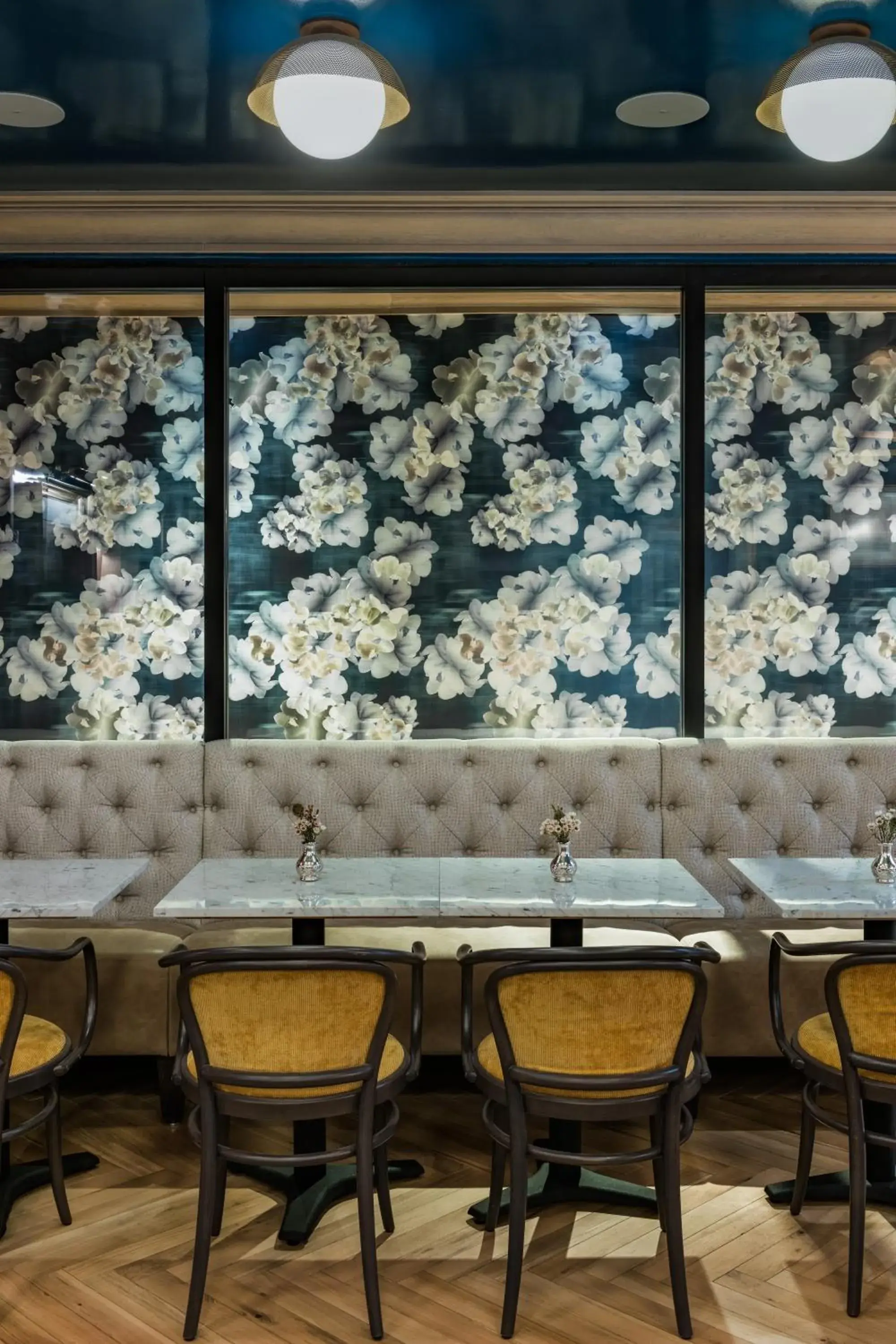 Lounge or bar in Merrion Row Hotel and Public House Lounge or bar in Merrion Row Hotel and Public House