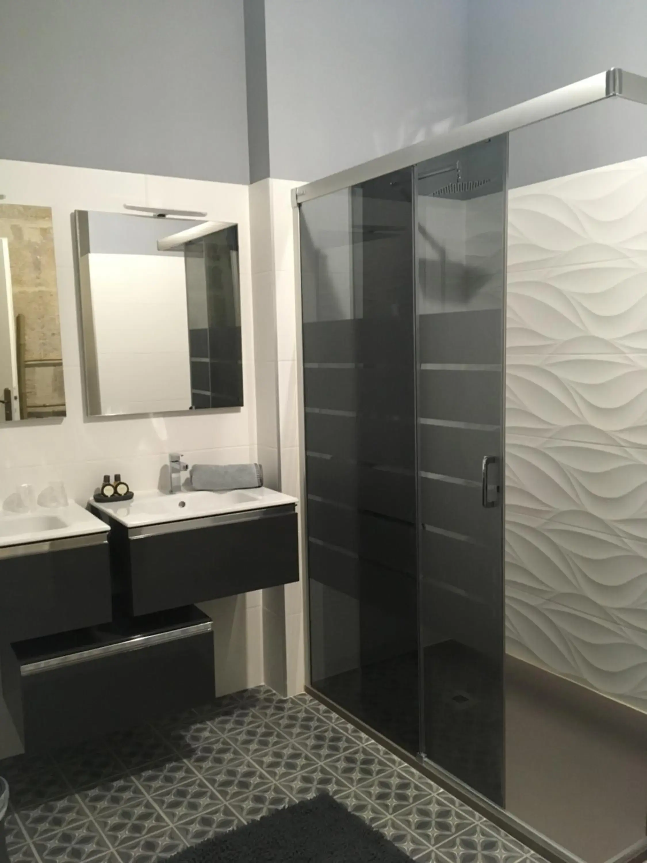 Family Room with Garden View in Les suites de Peyrat Family Room with Garden View in Les suites de Peyrat