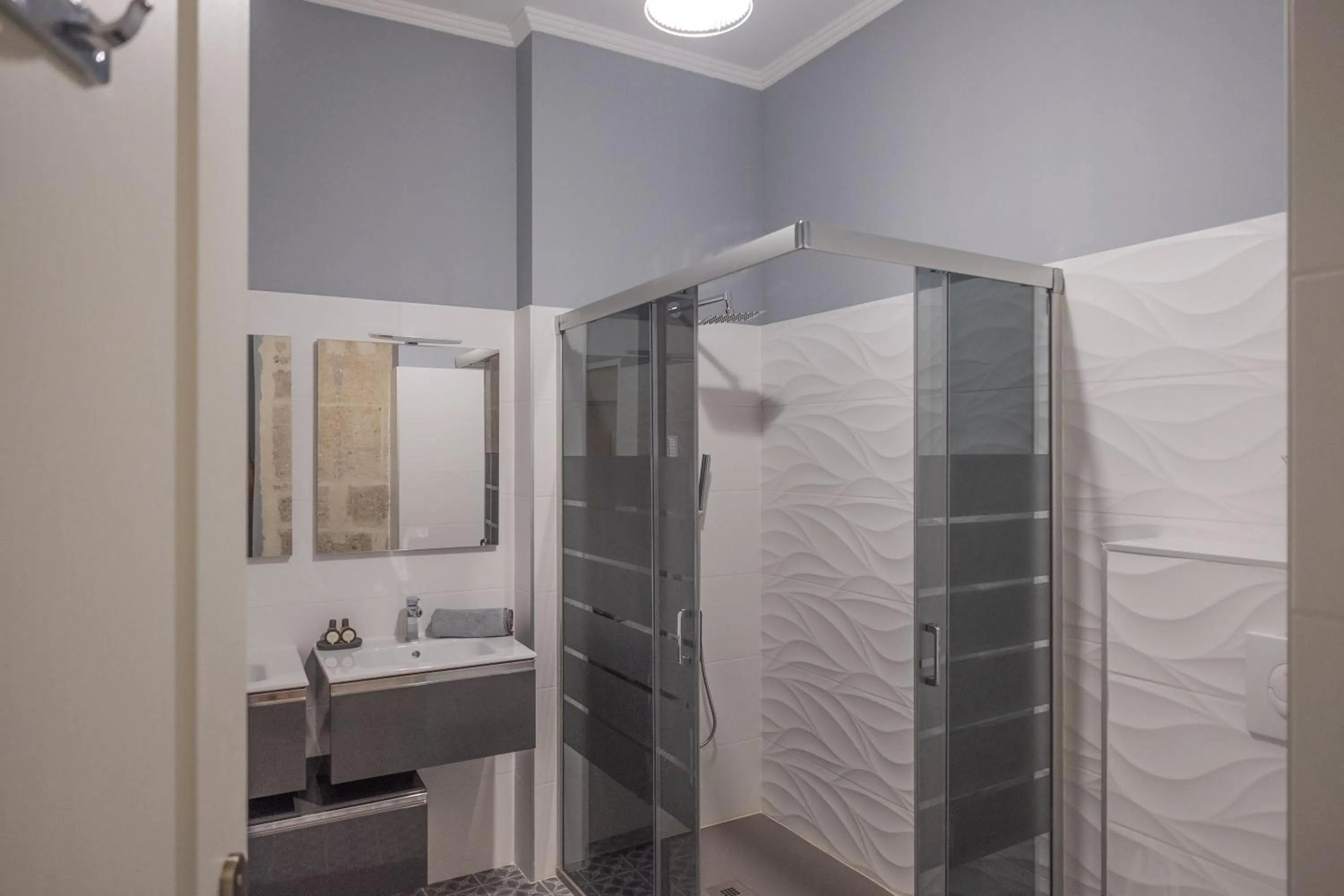 Les suites de Peyrat