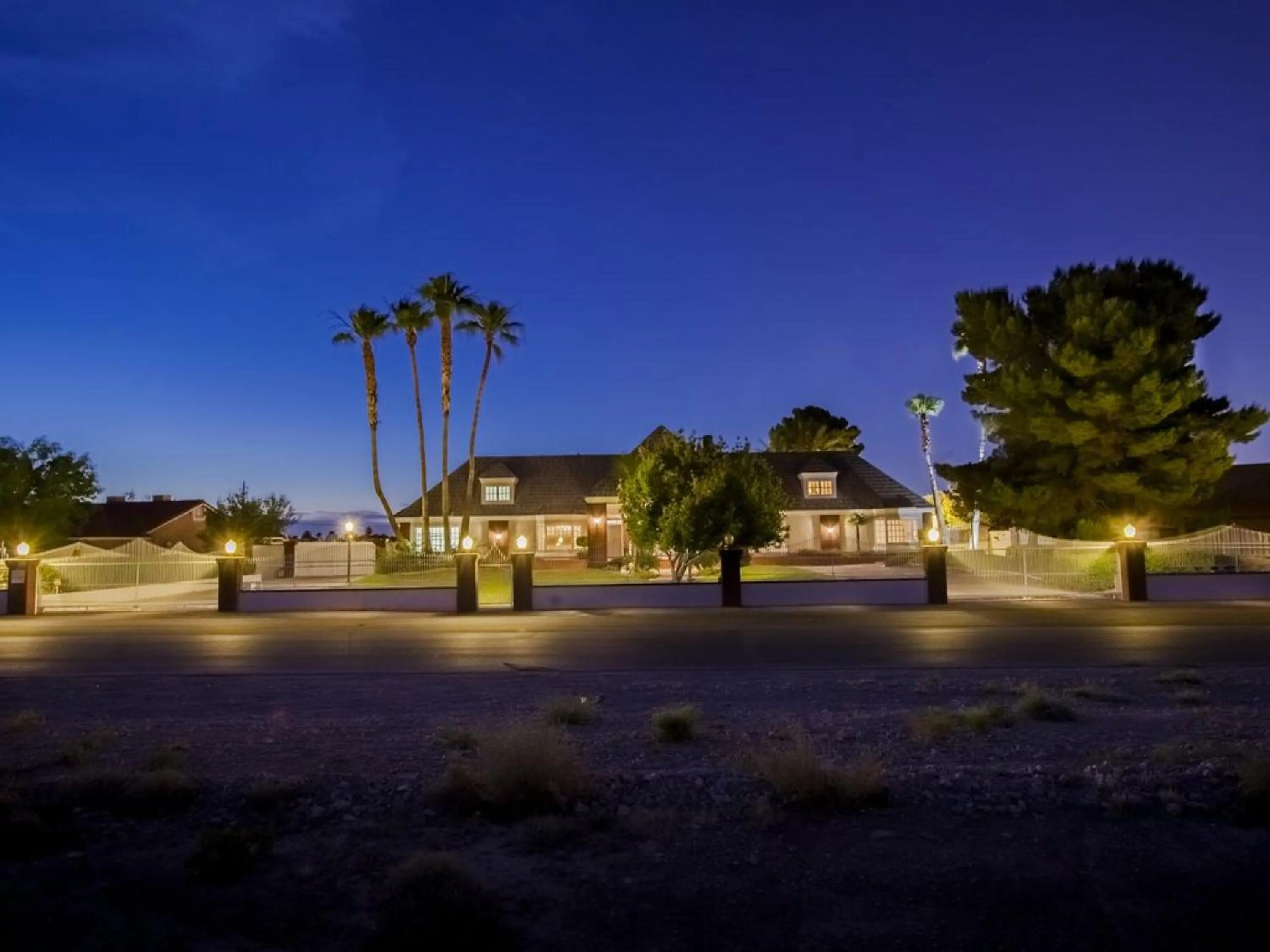 Villa Carota - 6 bedrooms and a Casitas