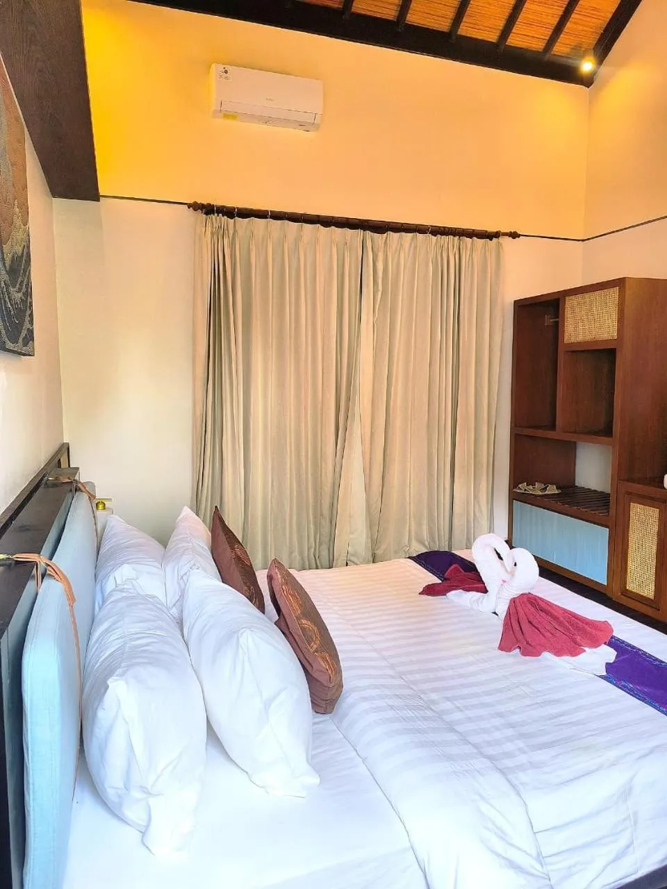 Bedroom, Bed in The Trawangan Resort