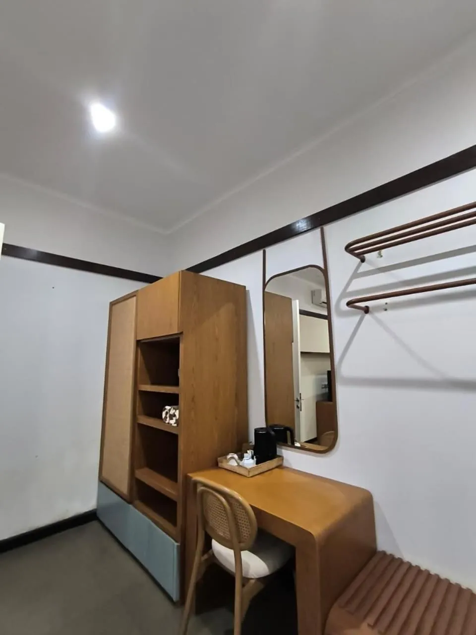 wardrobe in The Trawangan Resort