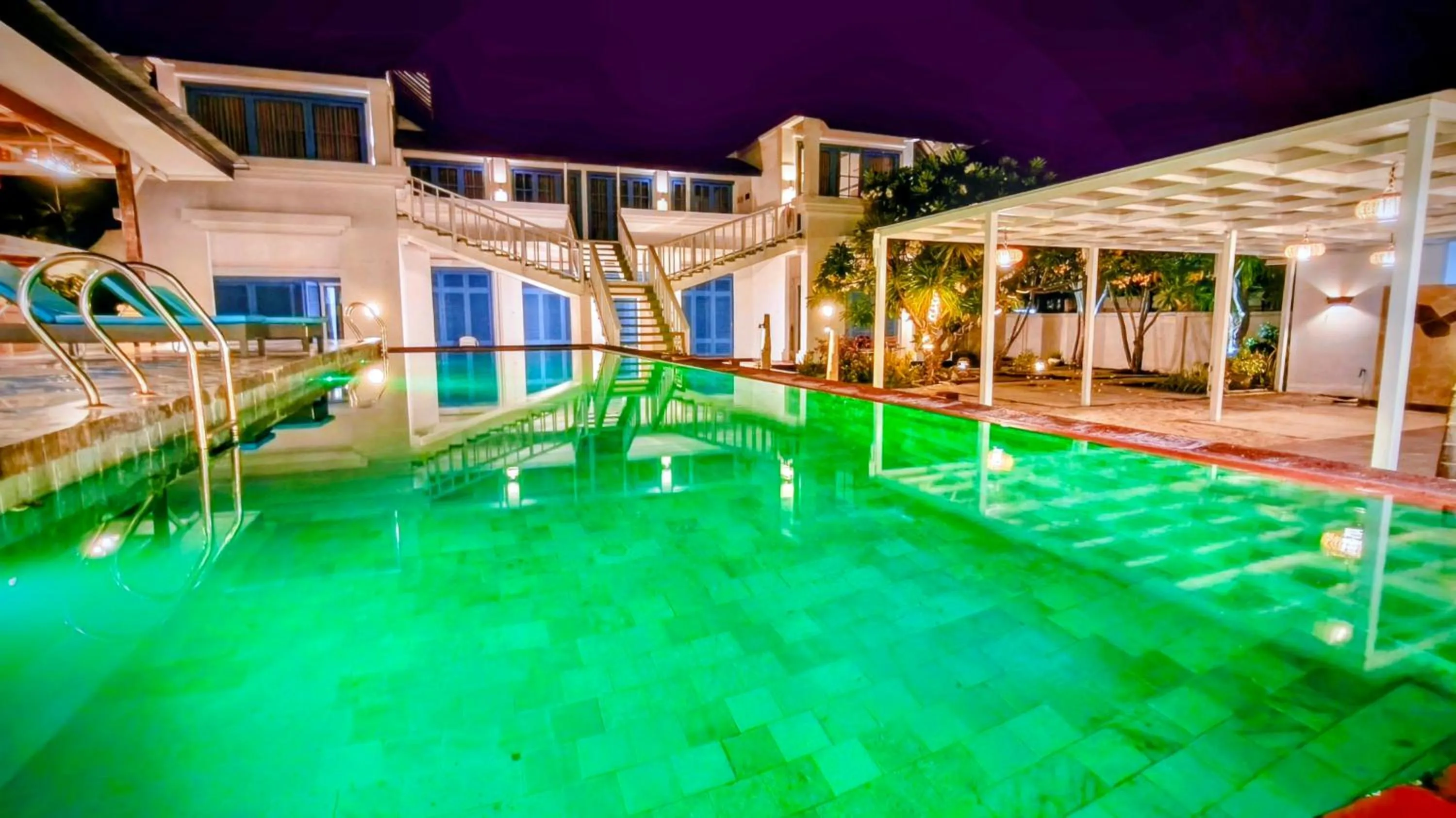 Property building in The Trawangan Resort