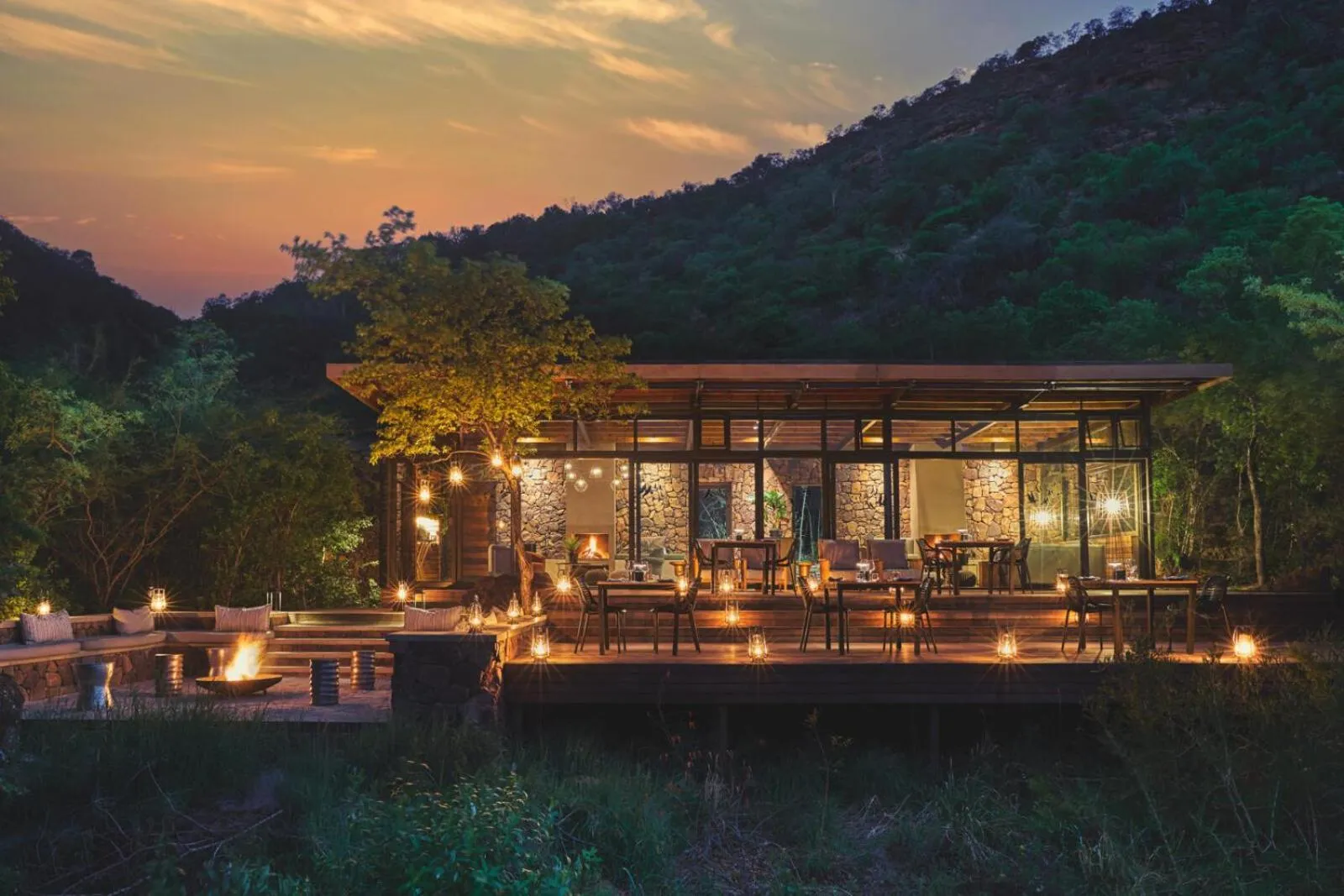 Property building in Marataba Mountain Lodge