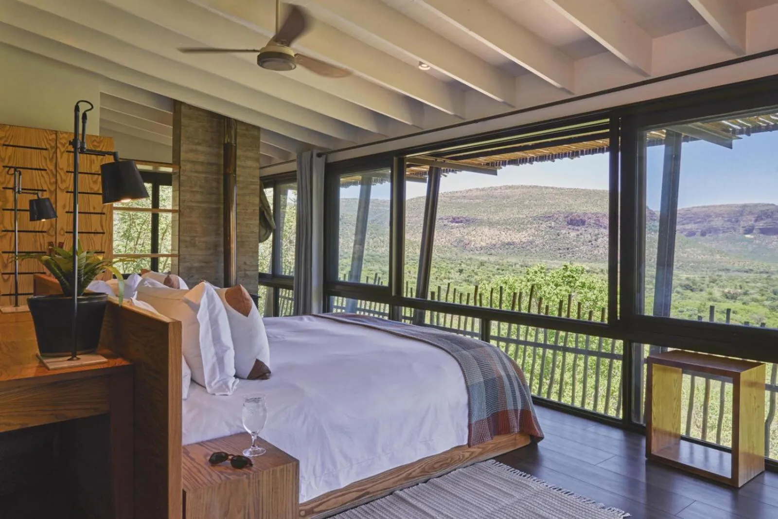 View (from property/room), Bed in Marataba Mountain Lodge