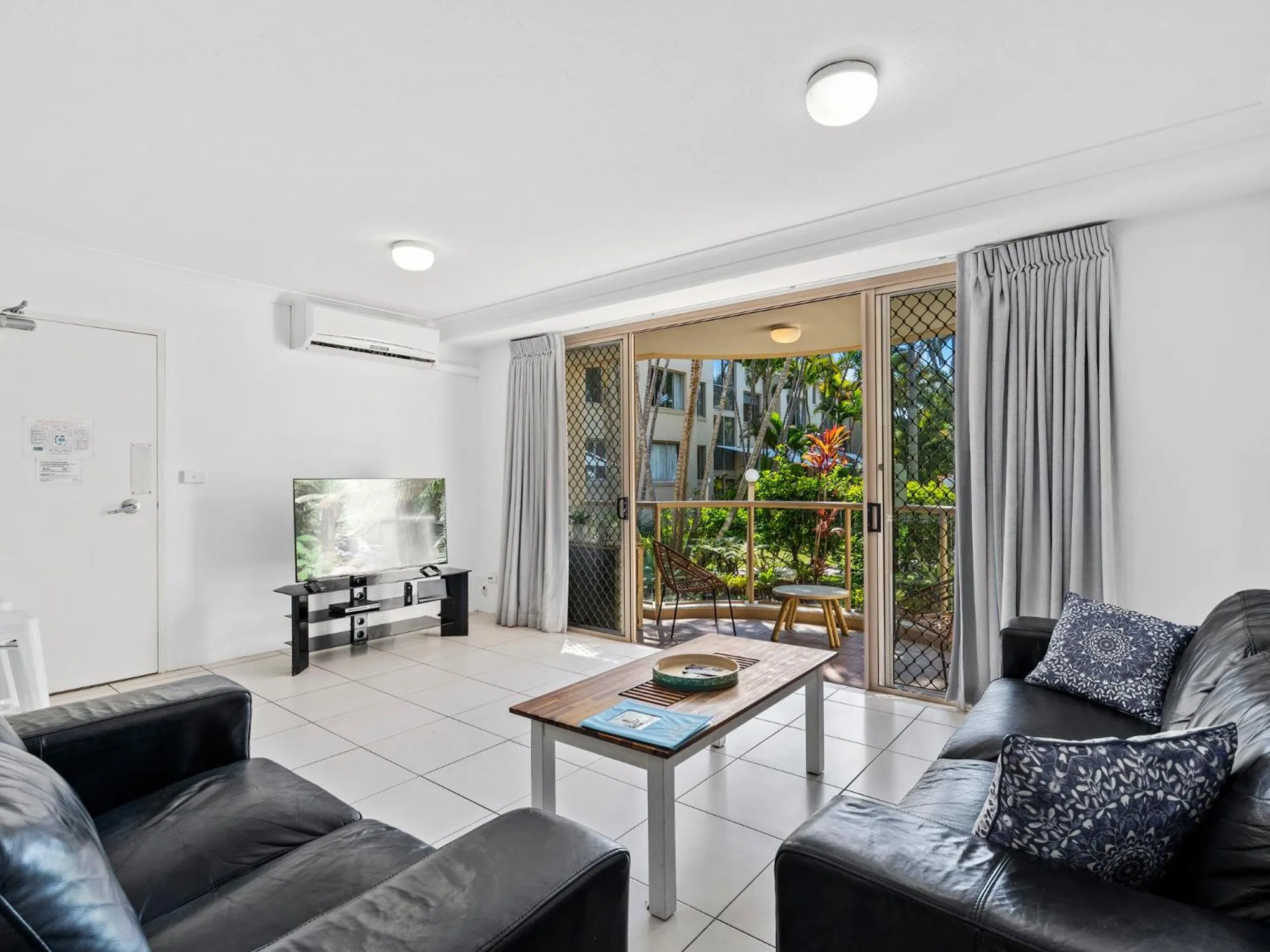 Miami Beachside Holiday Apartments