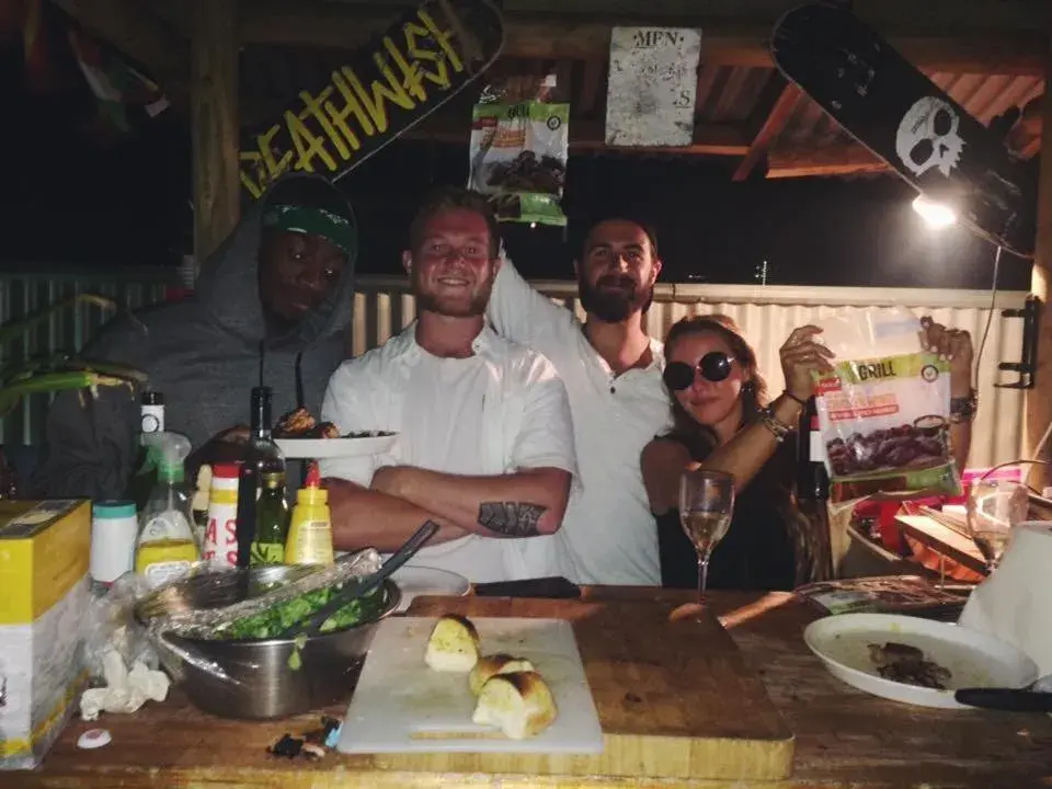 Property building in Boardrider Backpackers and Budget Motel Property building in Boardrider Backpackers and Budget Motel