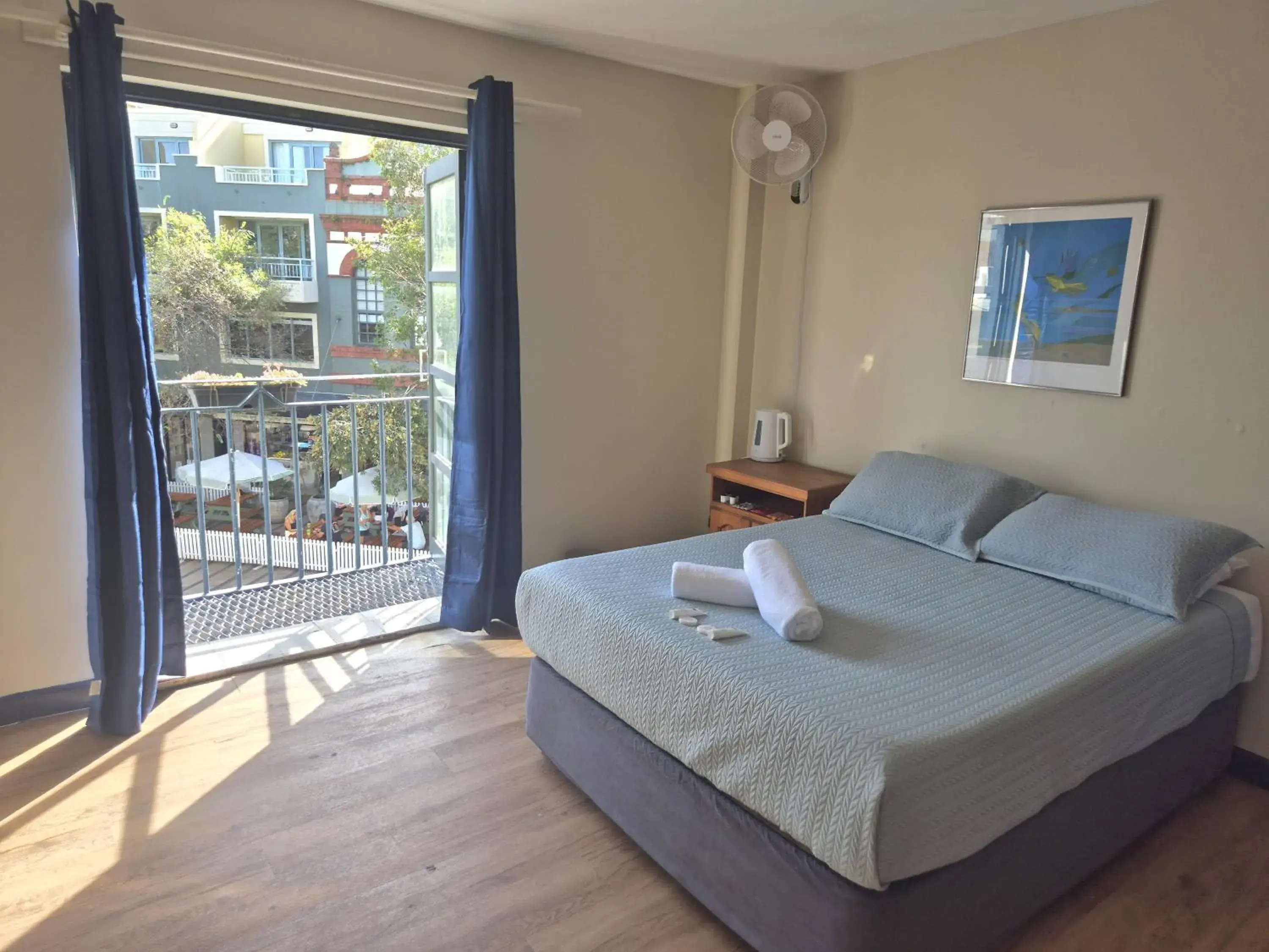 Balcony/Terrace, Bed in Boardrider Backpackers and Budget Motel Balcony/Terrace, Bed in Boardrider Backpackers and Budget Motel