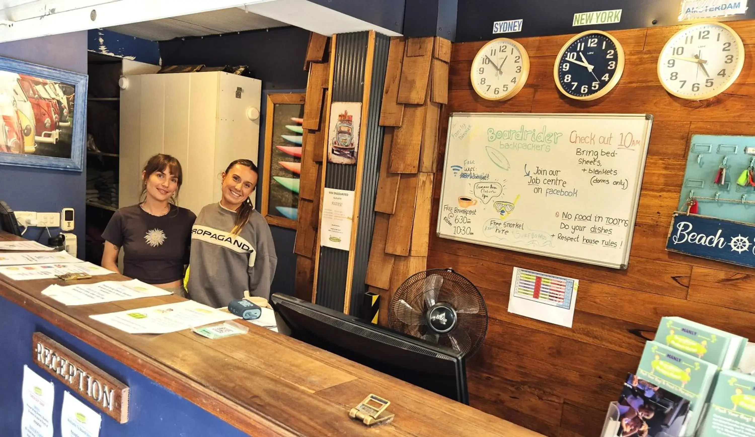 Lobby or reception in Boardrider Backpackers and Budget Motel Lobby or reception in Boardrider Backpackers and Budget Motel