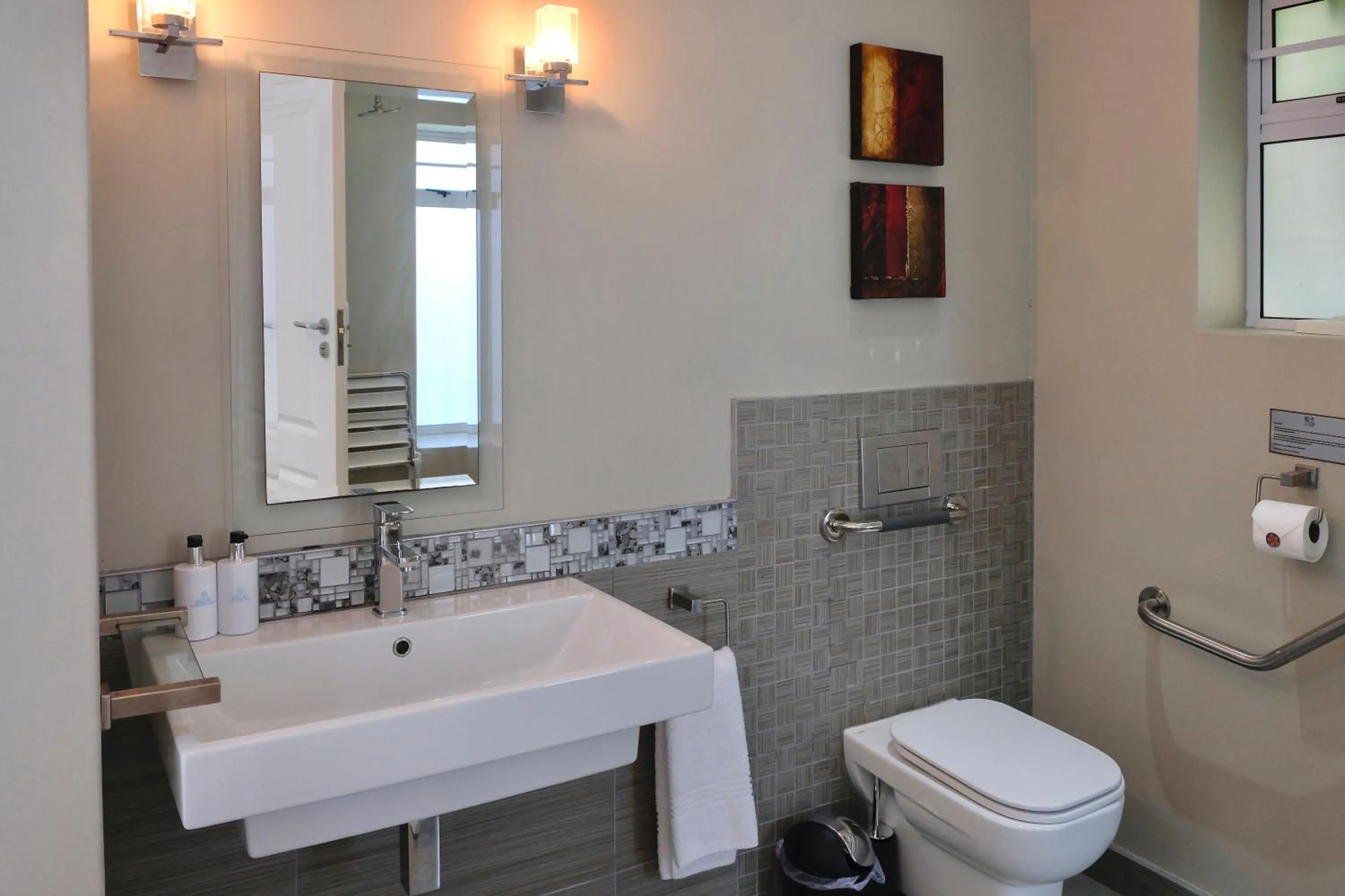 Bathroom in Gardenview Guest House