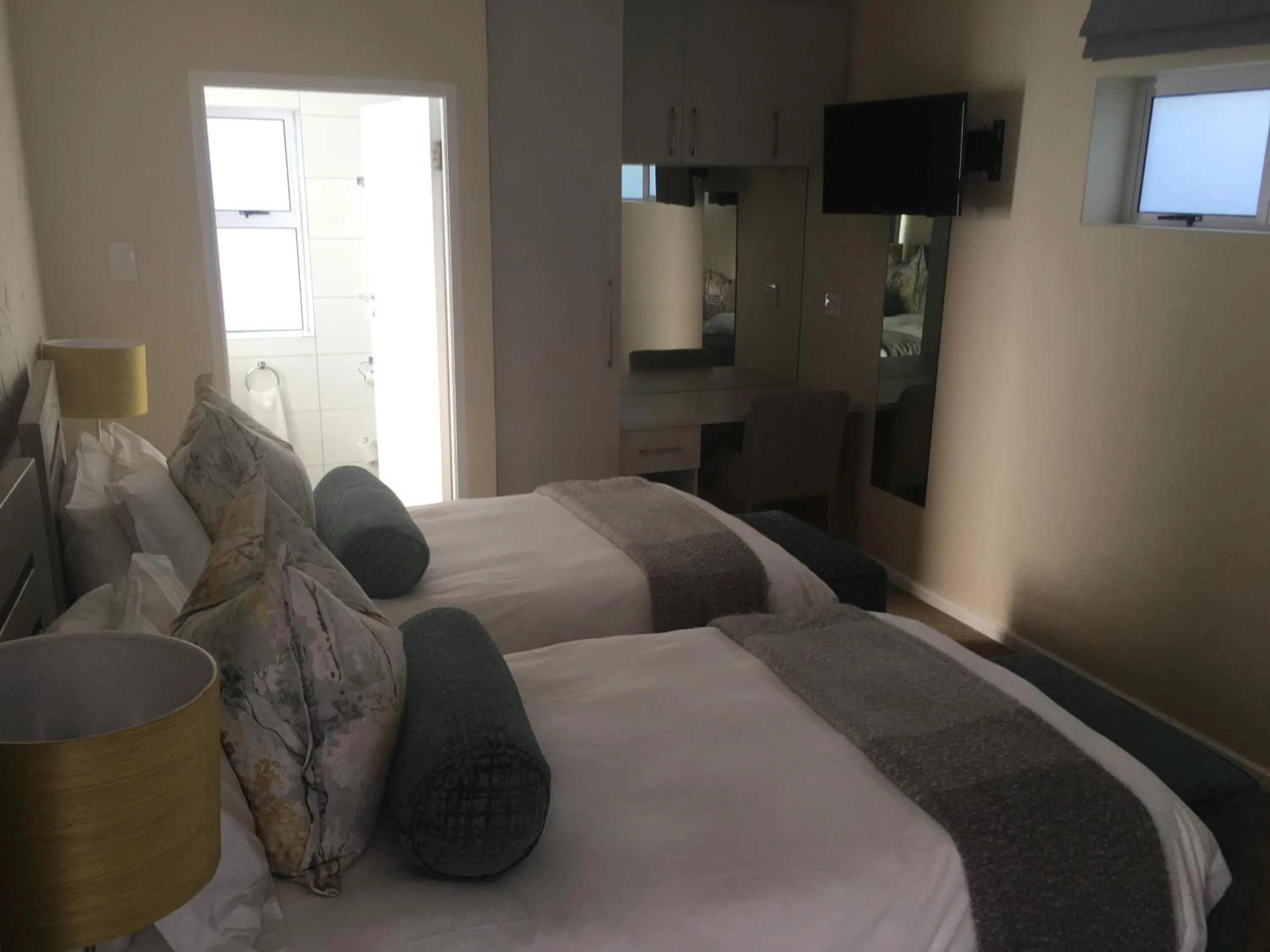 Bedroom, Bed in Gardenview Guest House