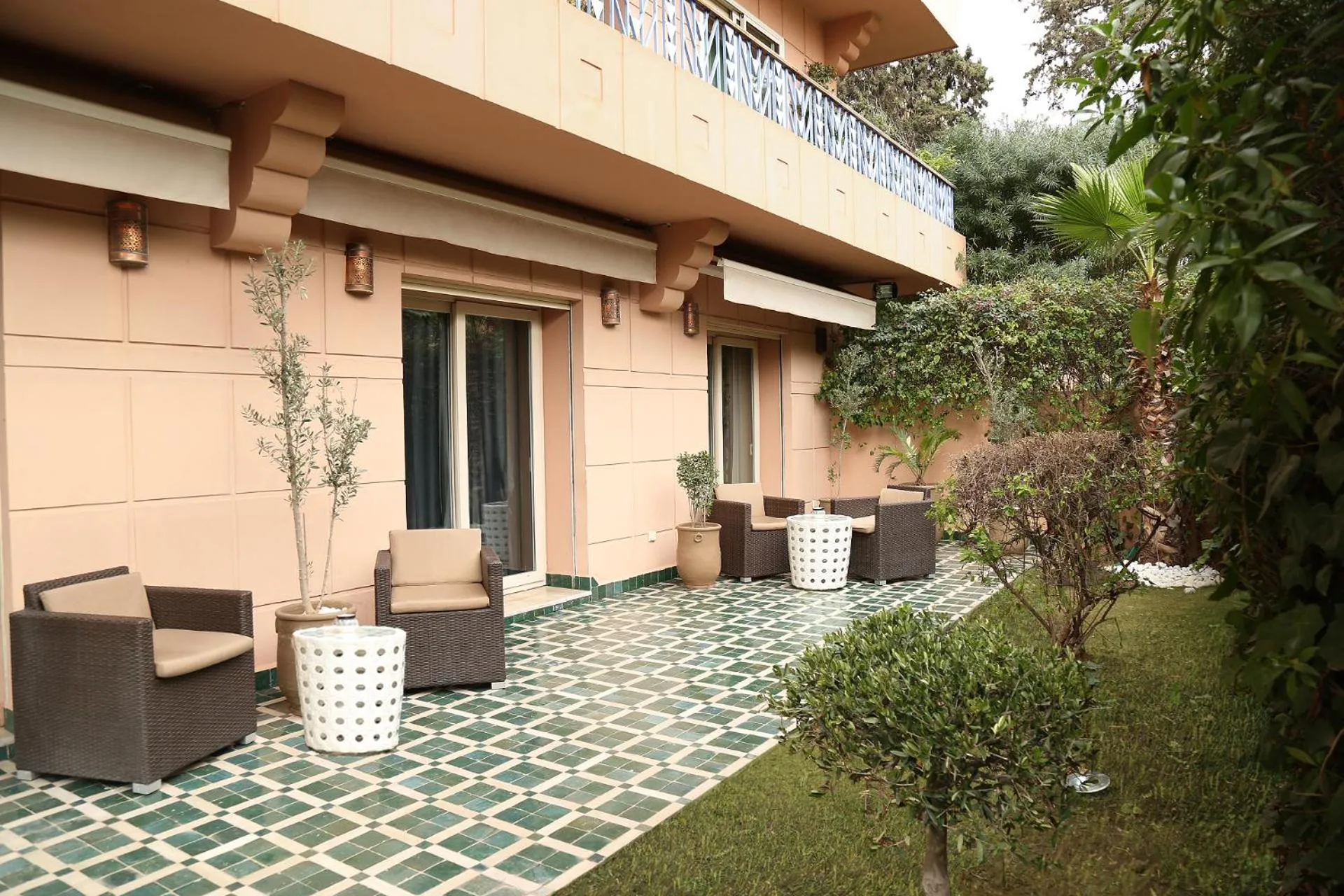 The Ruby Apartment with Private Swimming Pool - Hivernage Quarter - By Goldex Marrakech