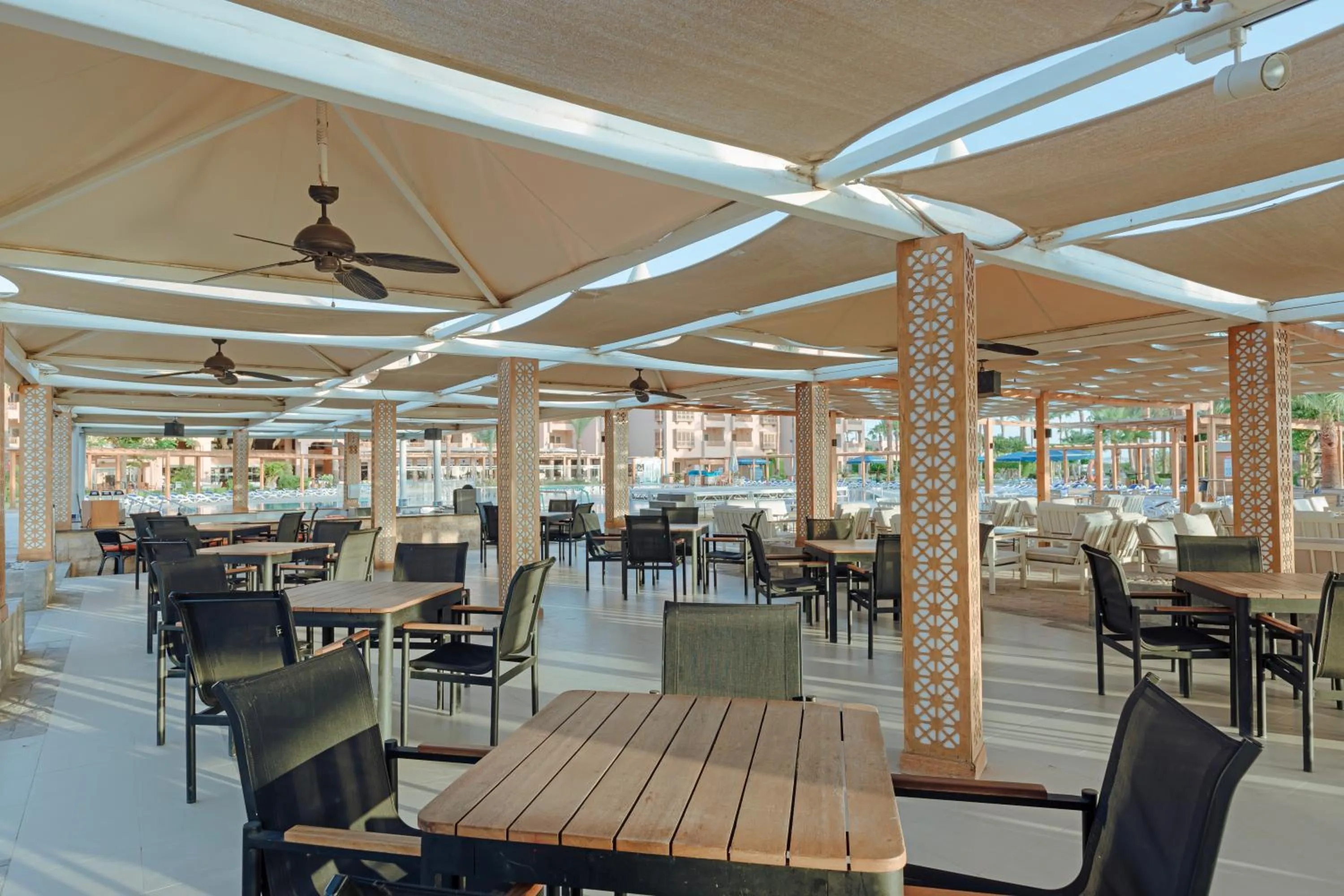 Lounge or bar in Continental Hotel Hurghada