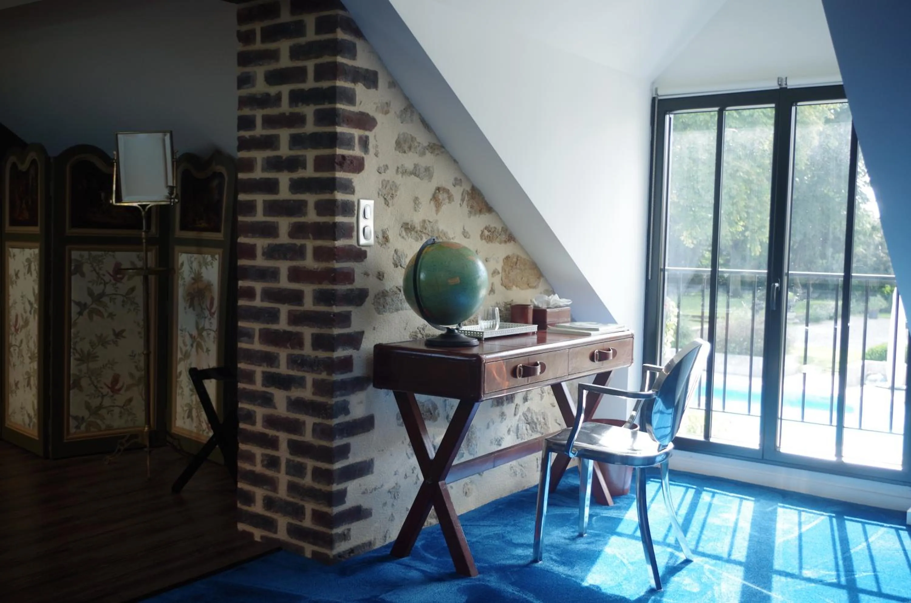 Seating area in Manoir des Logis