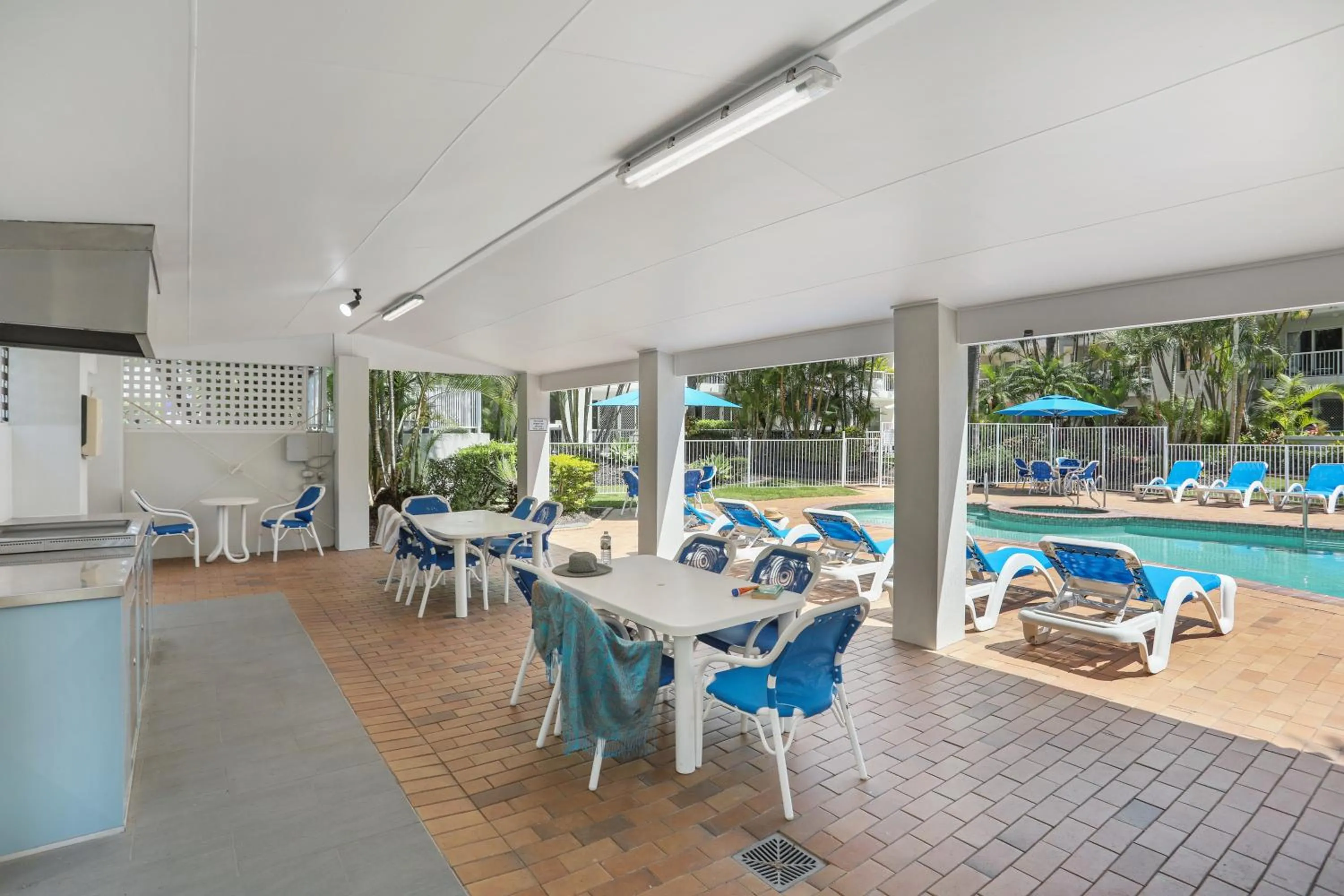 BBQ facilities in Chidori Court