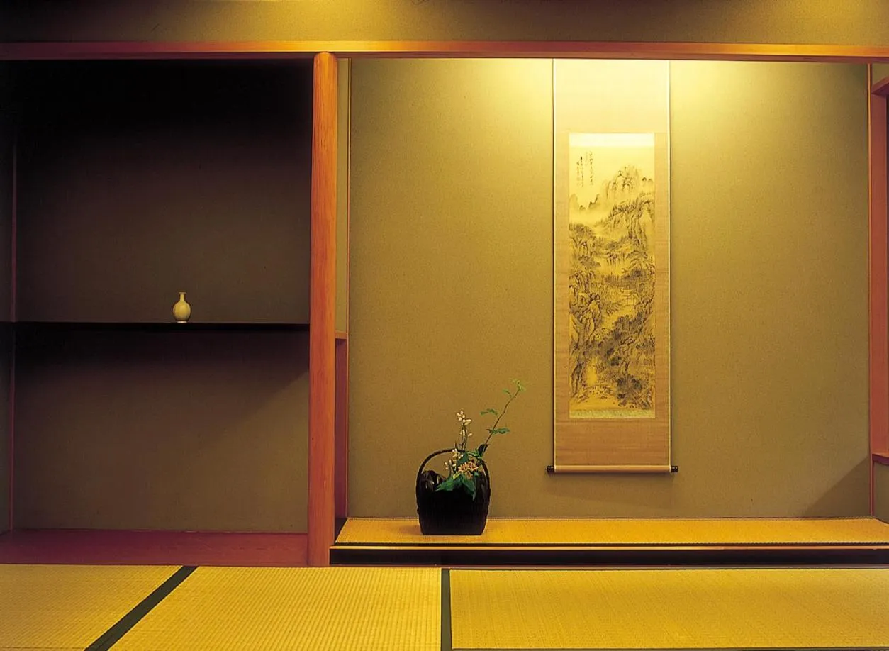 Kinosaki Onsen Nishimuraya Hotel Shogetsutei